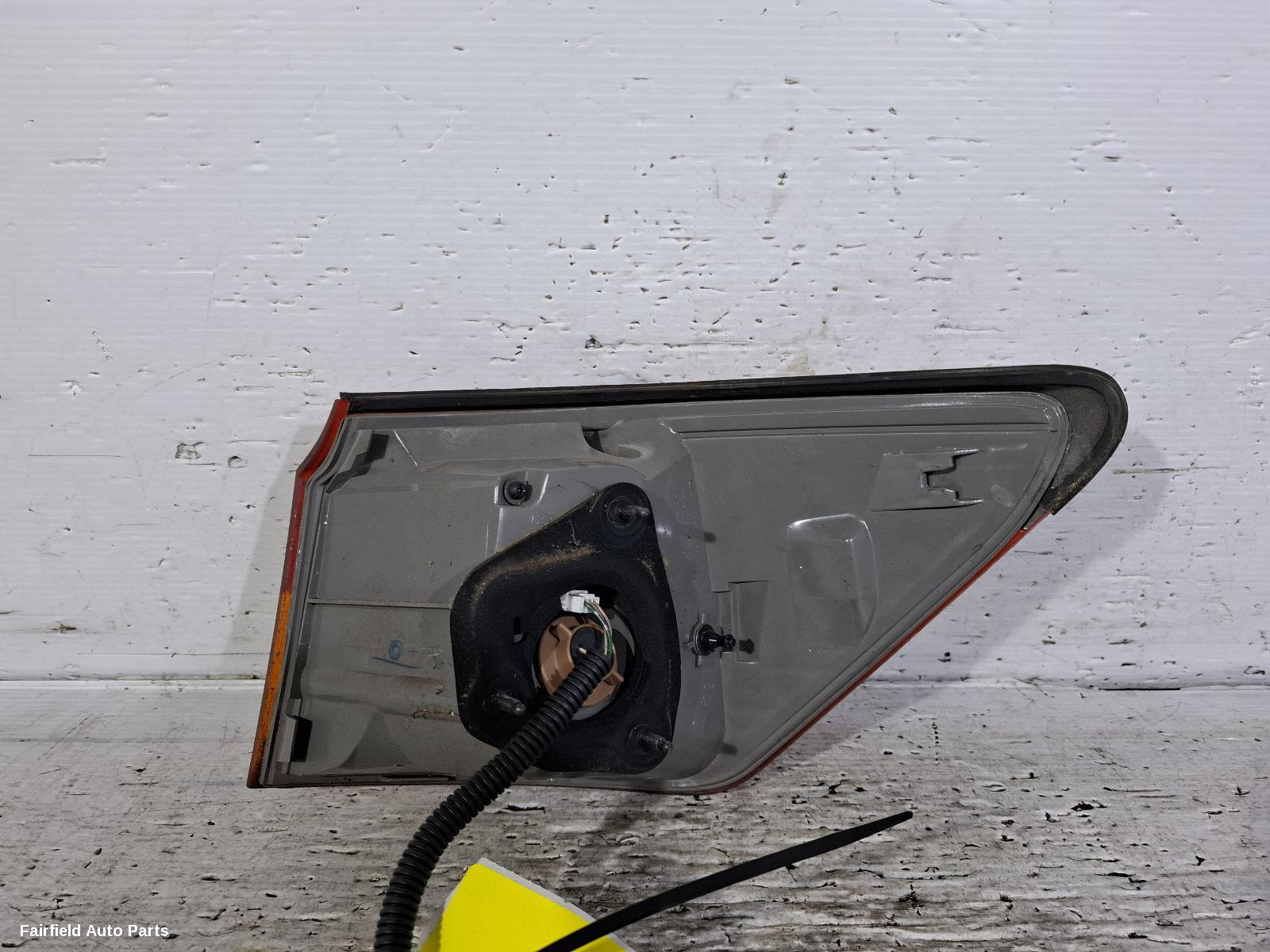 2008-2010 Lexus Is250/is250c Left Taillight