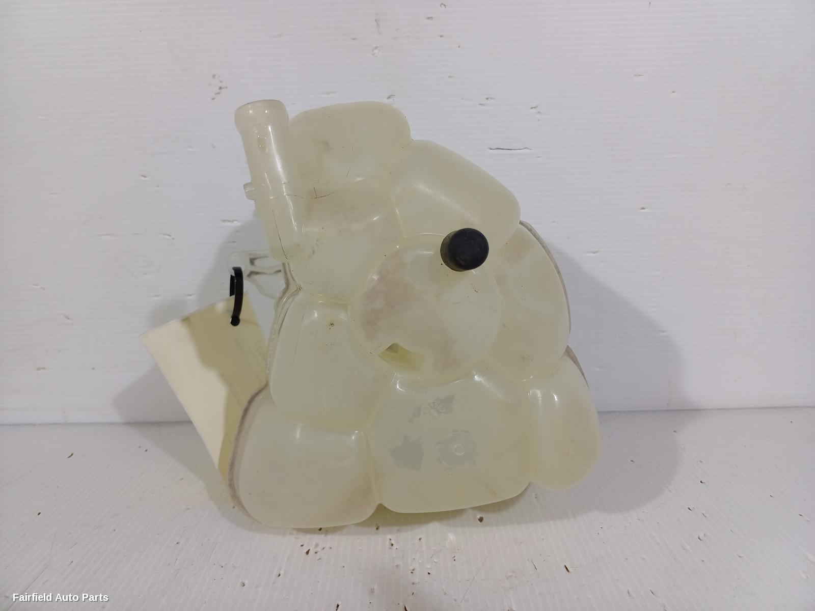 2017-2026 Volvo Xc60 Overflow Bottle