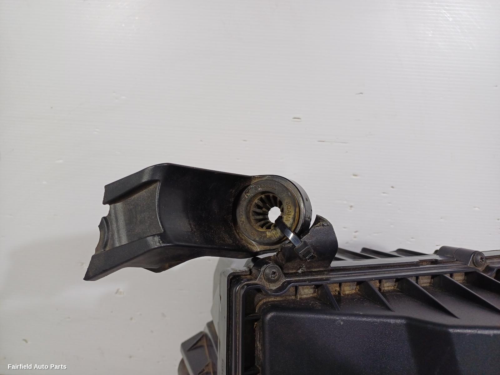 2015-2021 Volvo Xc90 Air Cleaner Box