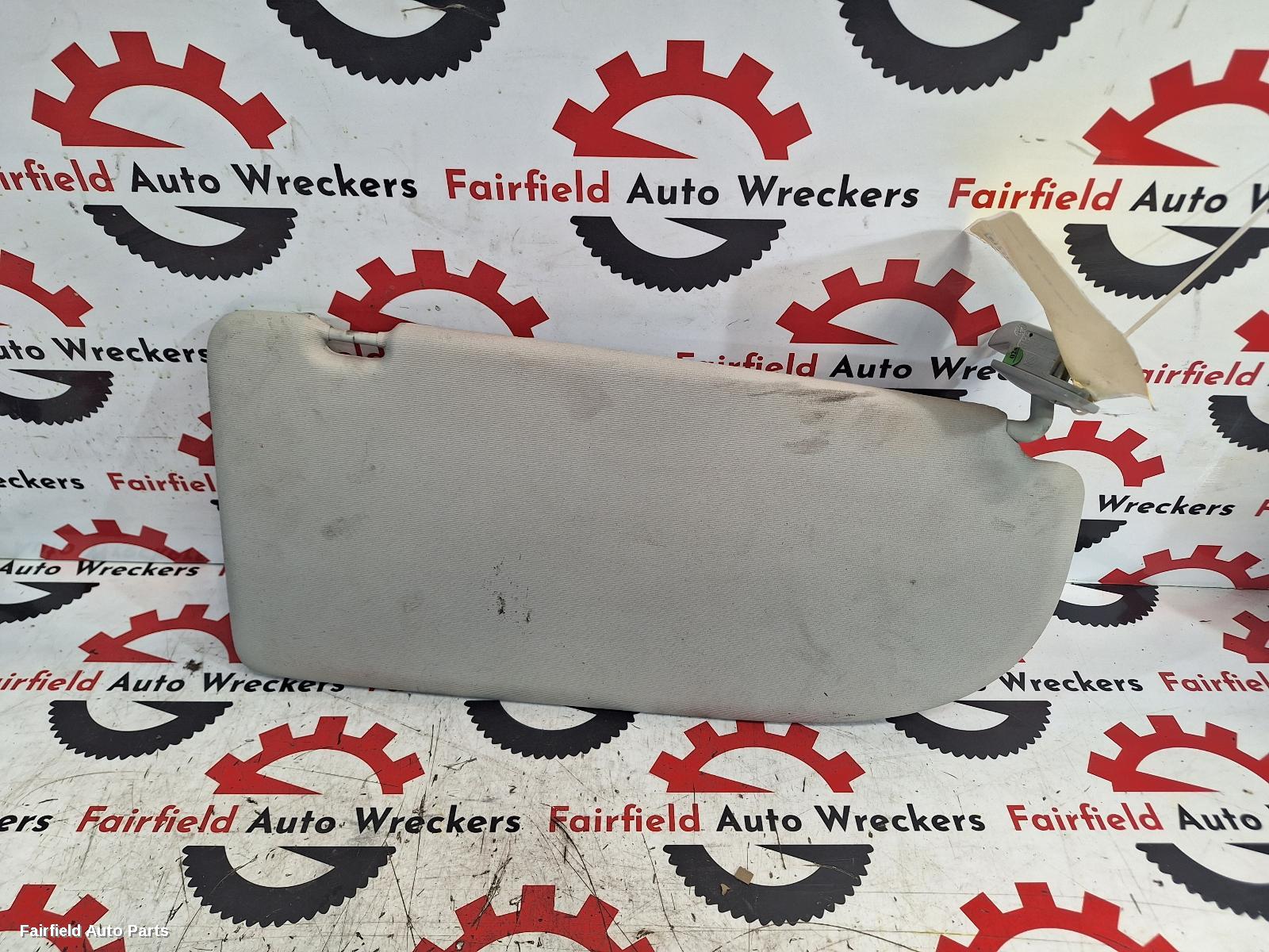 2004-2010 Volkswagen Caddy Sunvisor