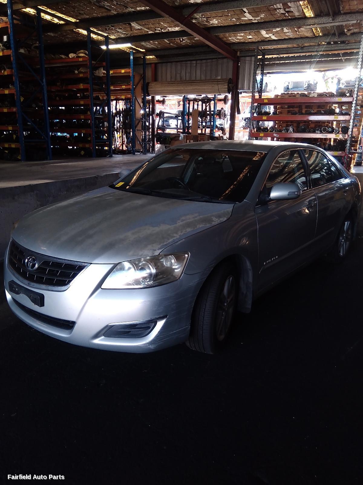 2006-2009 Toyota Aurion Right Rear Door Sliding