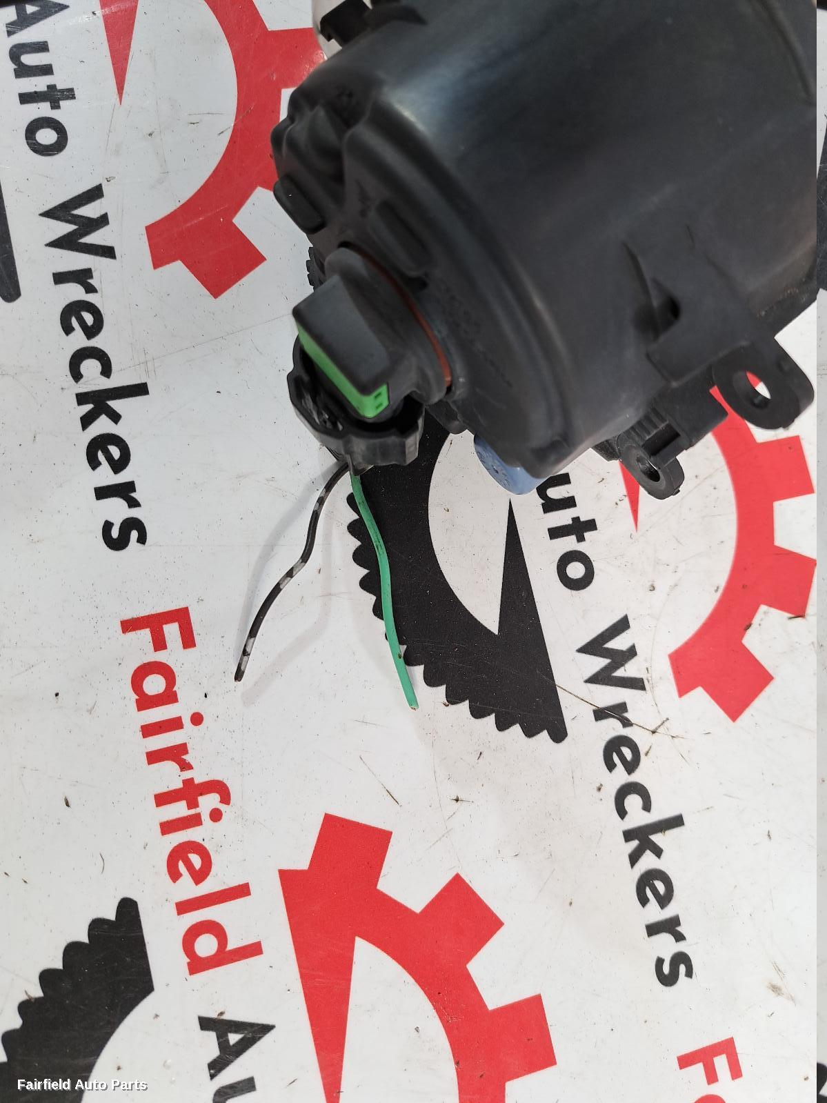 2005-2018 Suzuki Vitara Right Indicator Fog Side