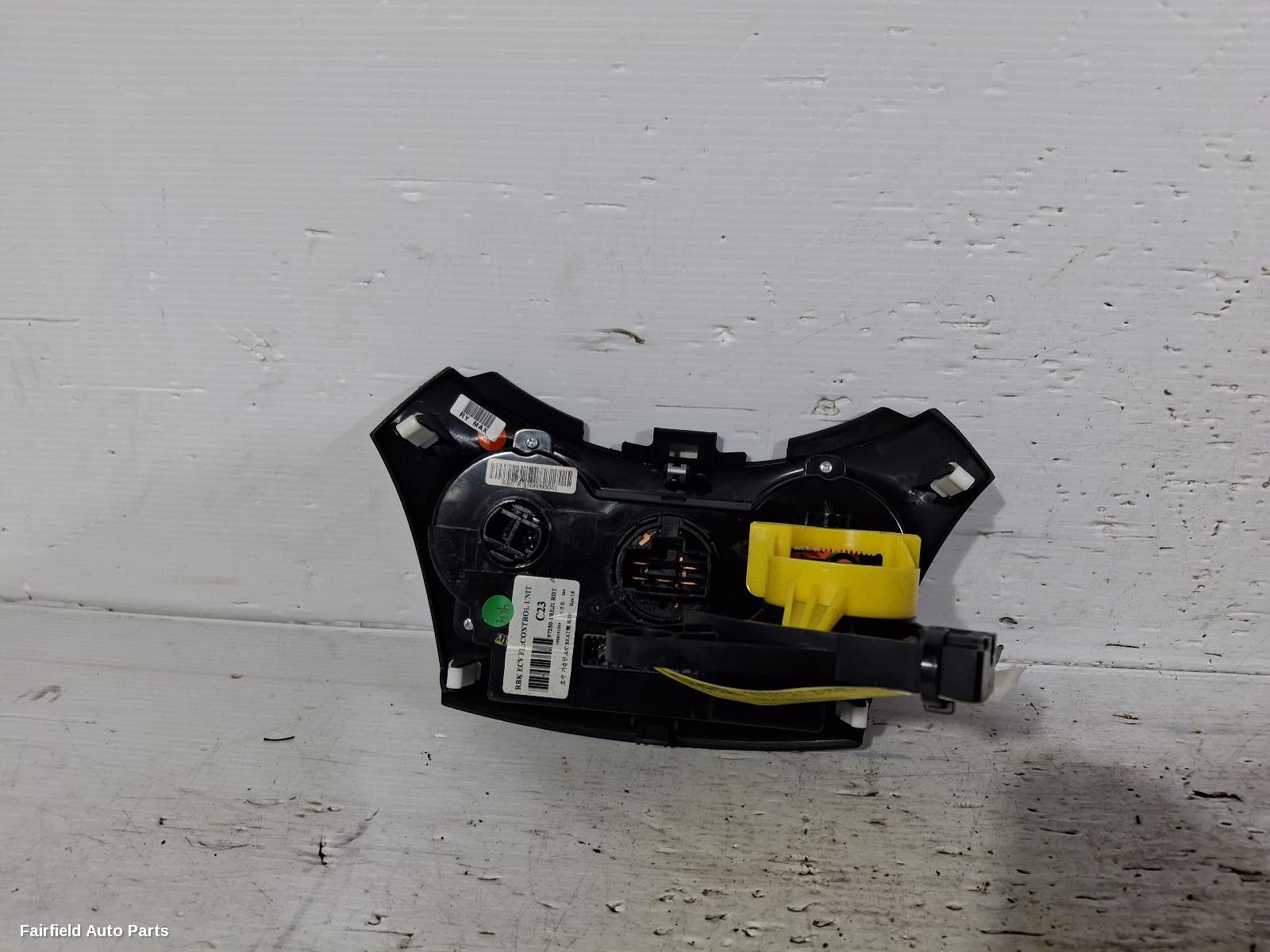 2011-2019 Hyundai Accent Heater Ac Controls
