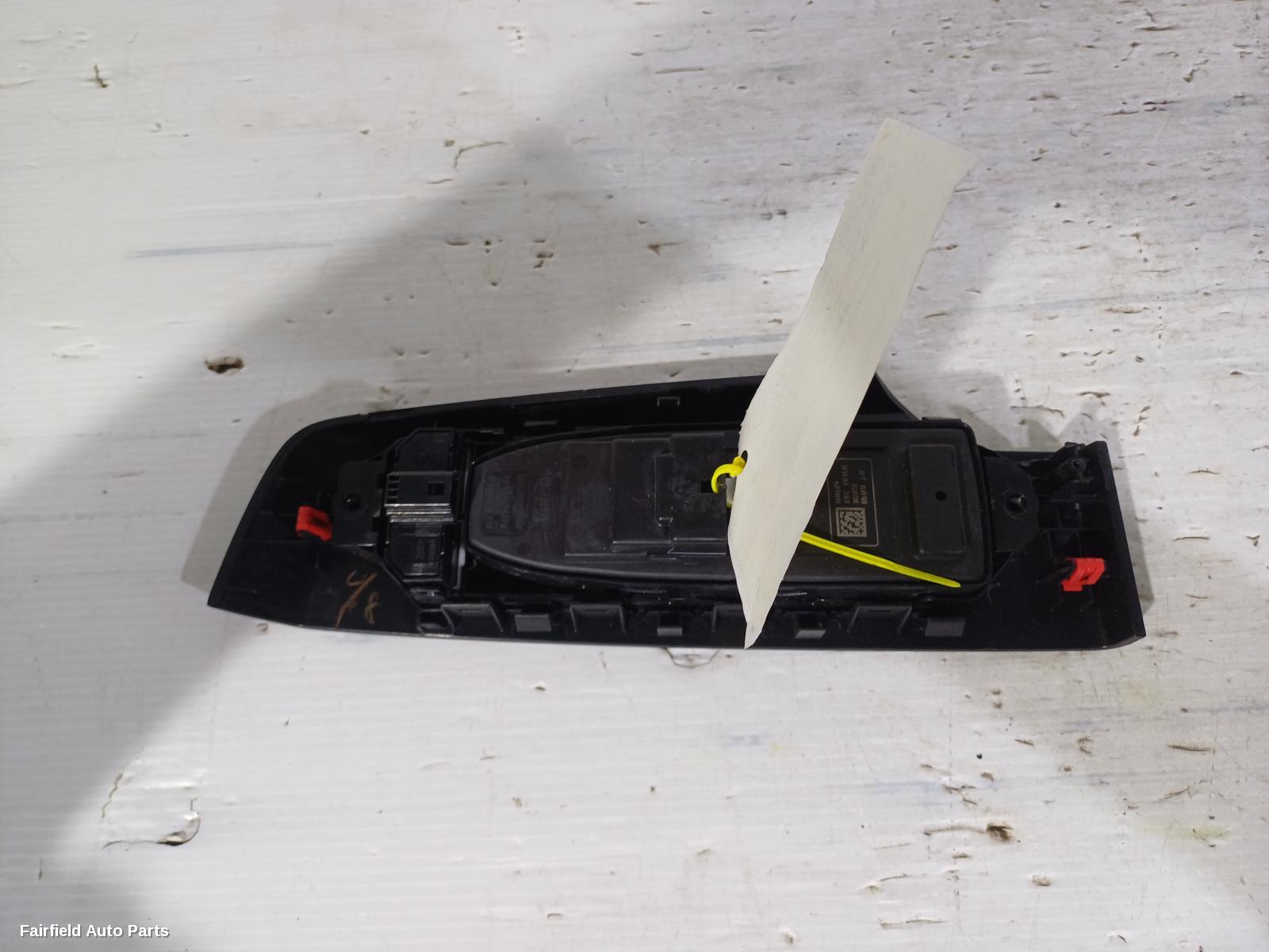 2021-2026 Mitsubishi Outlander Pwr Dr Wind Switch