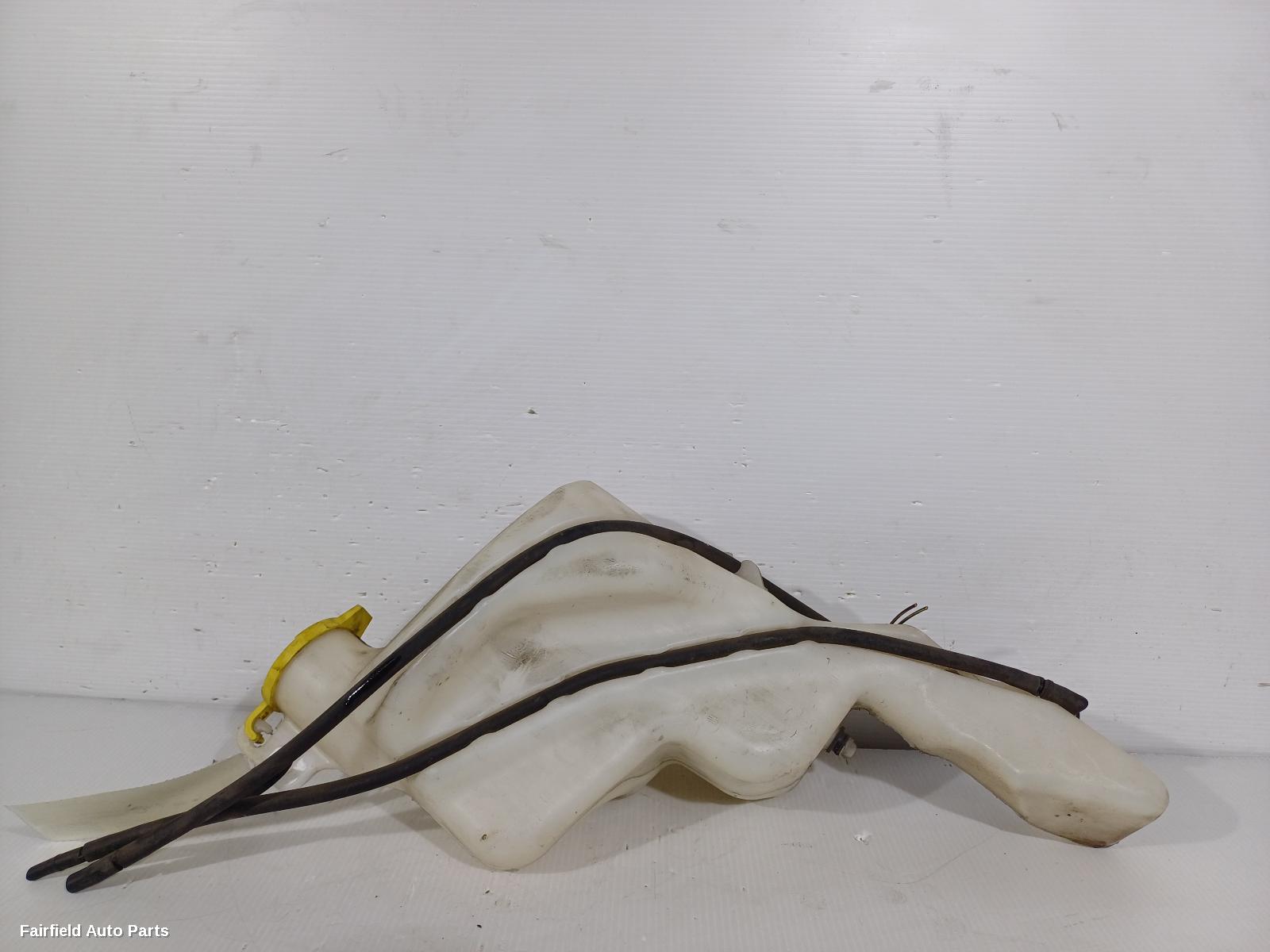 2007-2016 Jeep Patriot Washer Bottle