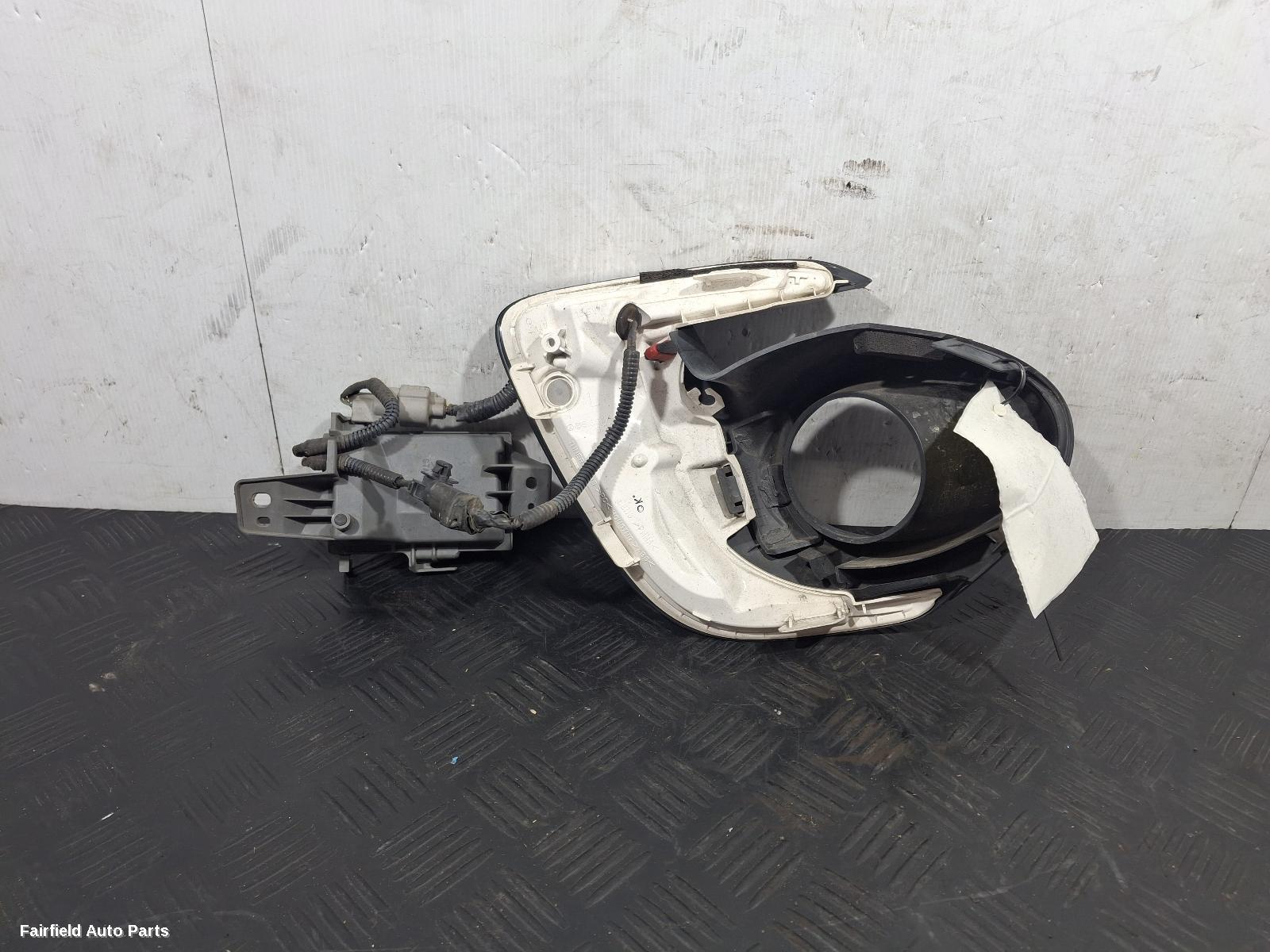 2015-2017 Mitsubishi Lancer Left Indicator Fog Side