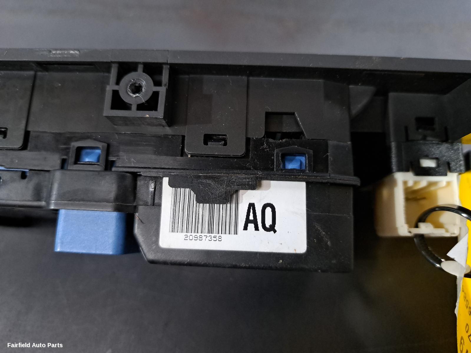 2014-2018 Holden Captiva Pwr Dr Wind Switch
