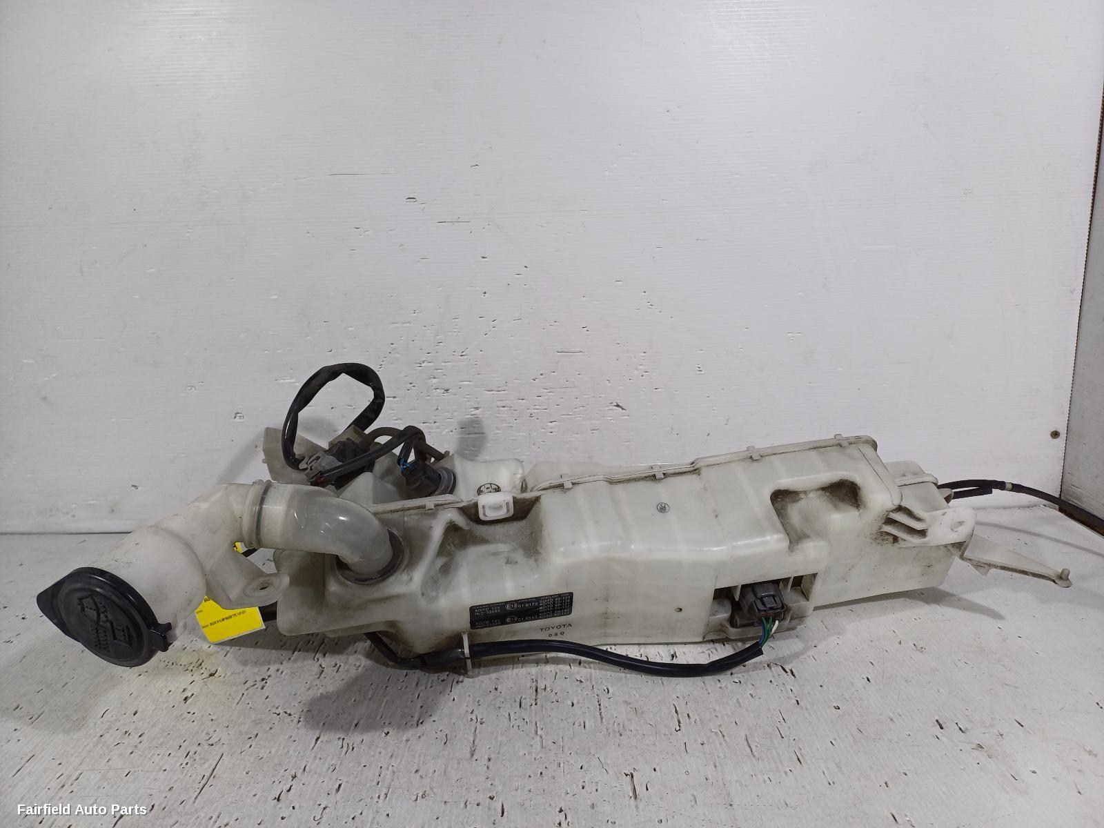 2007-2011 Lexus Lx Series Washer Bottle