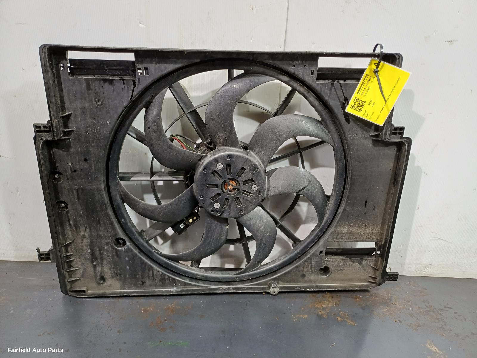 2018-2022 Volvo Xc40 Fan