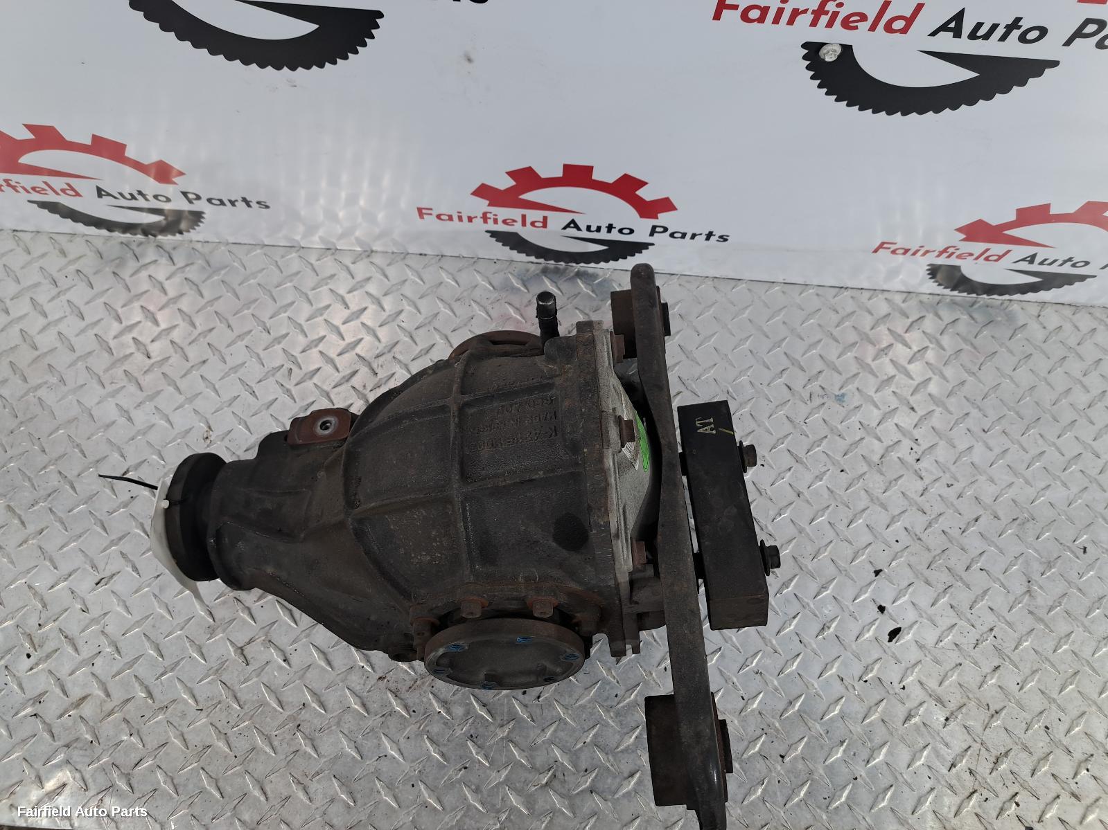 2013-2016 Ssangyong Stavic Differential Centre