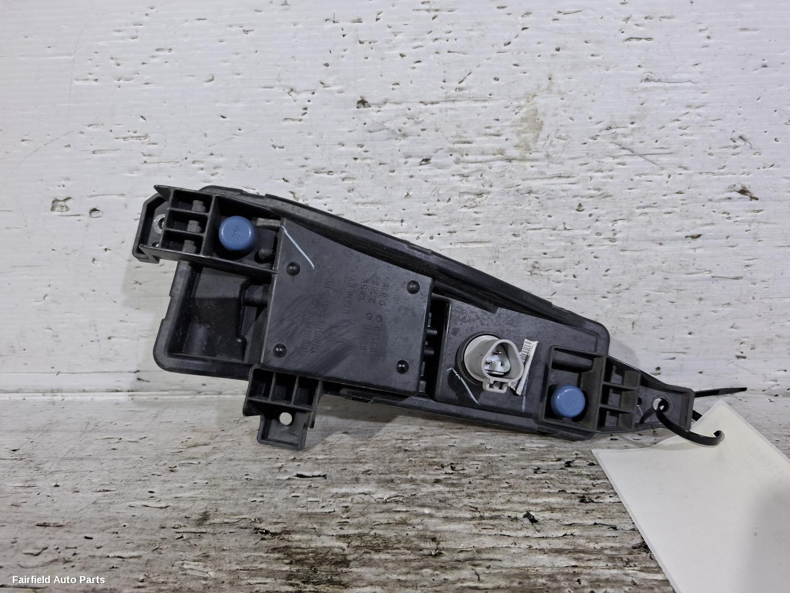 2015-2025 Suzuki Vitara Right Indicator Fog Side