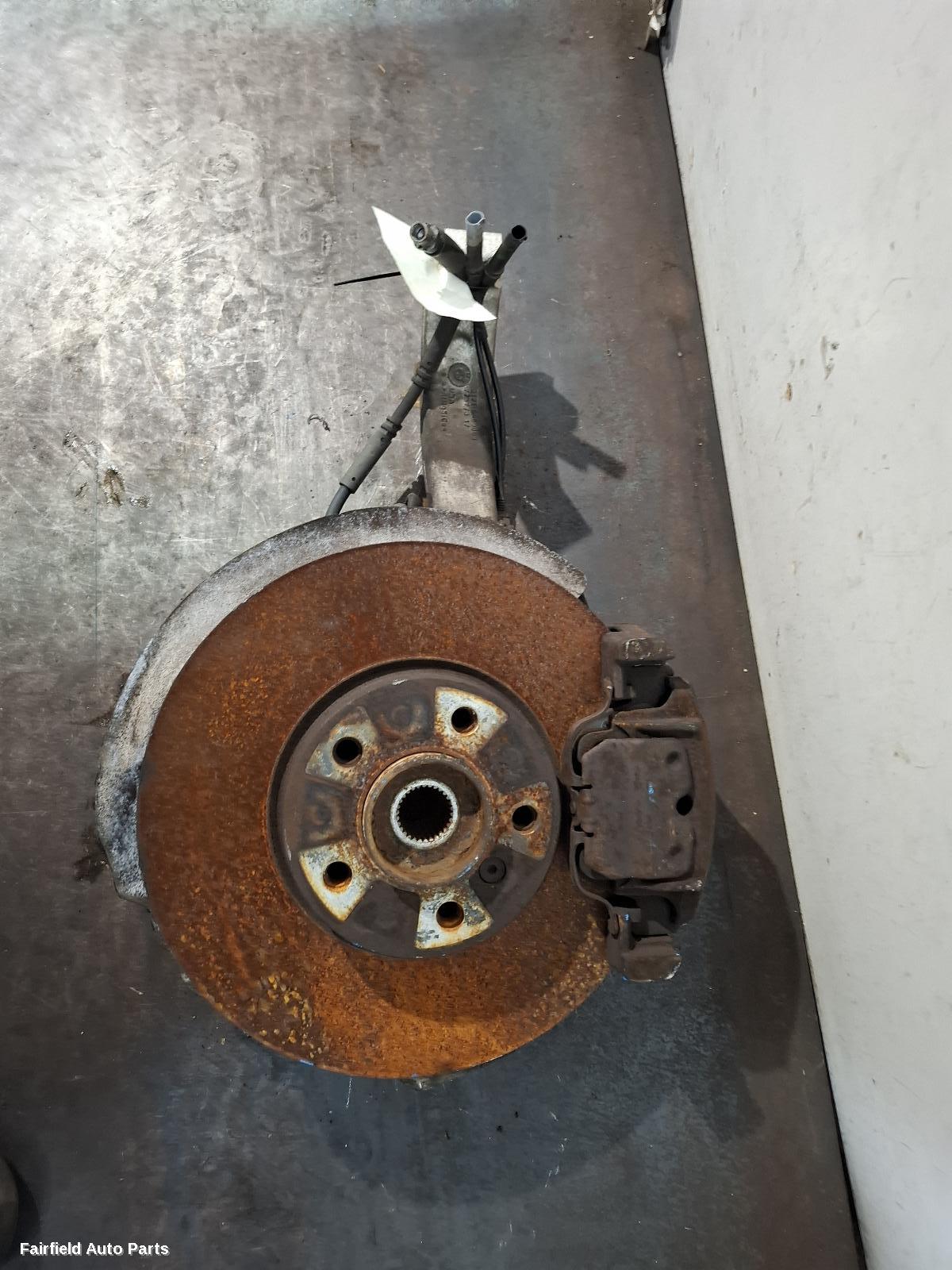 2013-2018 Bmw X5 Left Front Hub Assembly