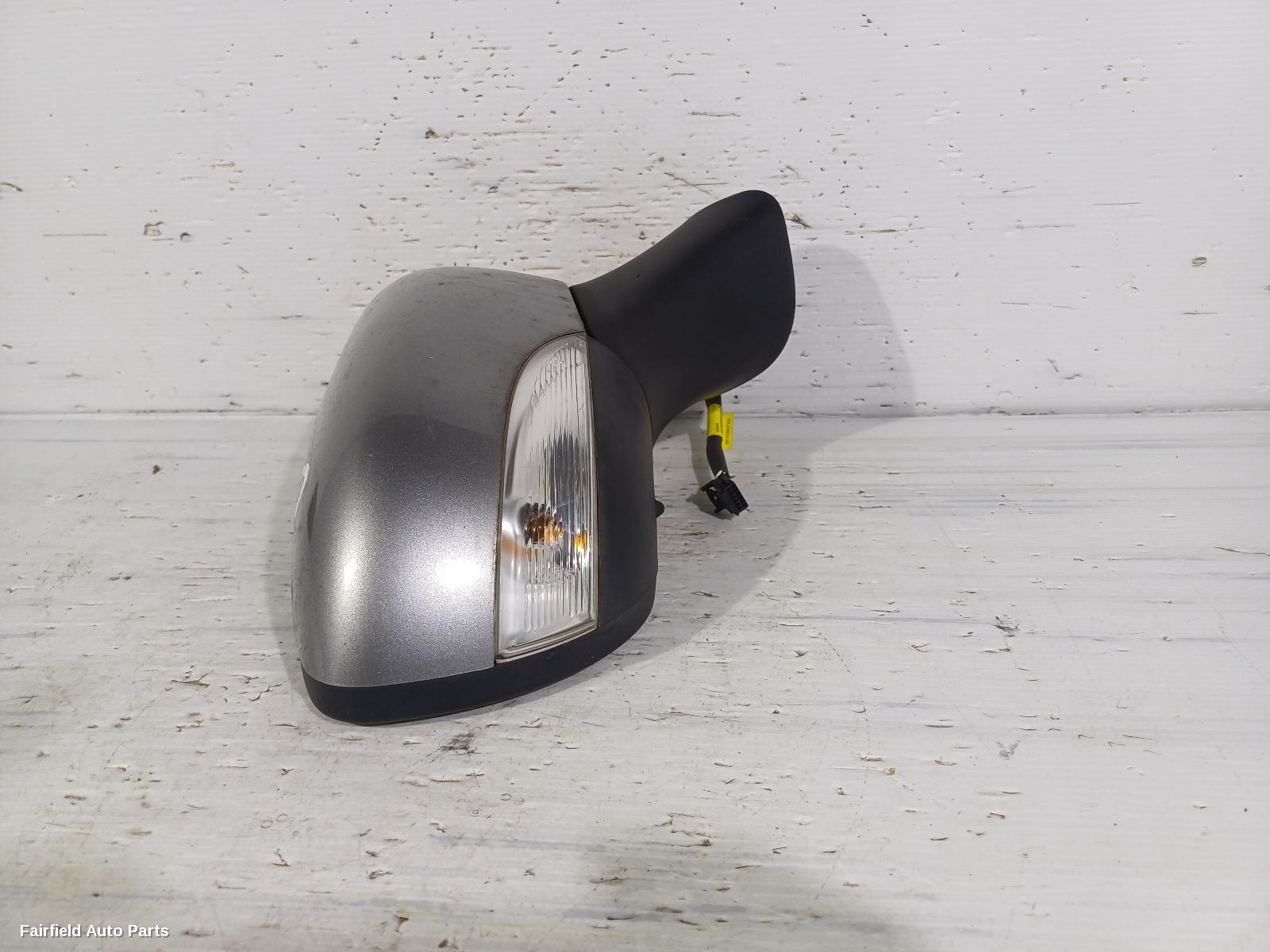 2013-2016 Renault Clio Right Door Mirror
