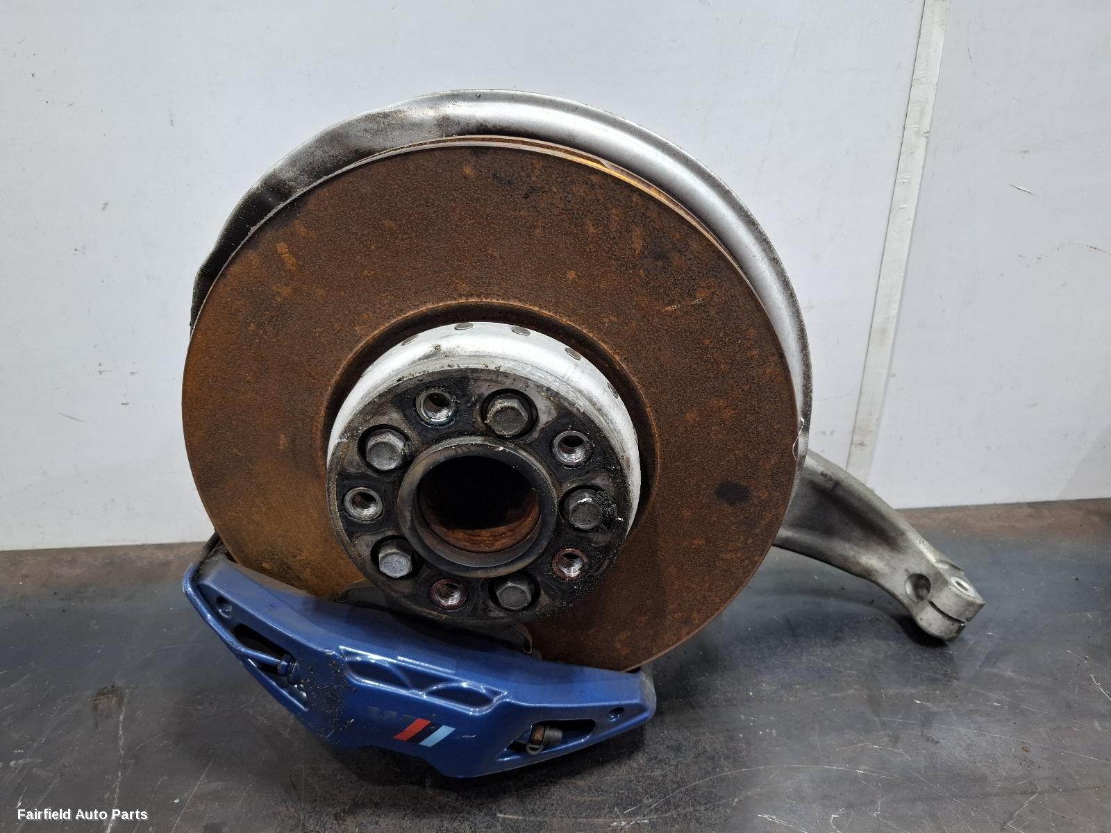 2017-2023 Bmw 5 Series Left Front Hub Assembly