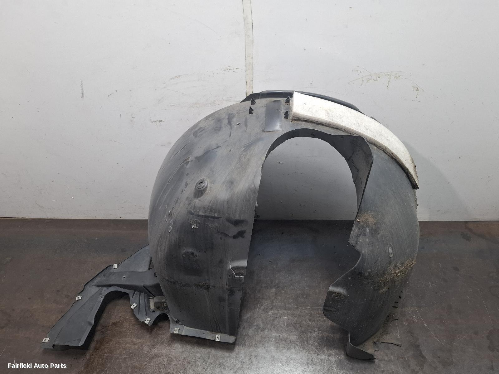 2016-2024 Volkswagen Tiguan Right Guard Liner