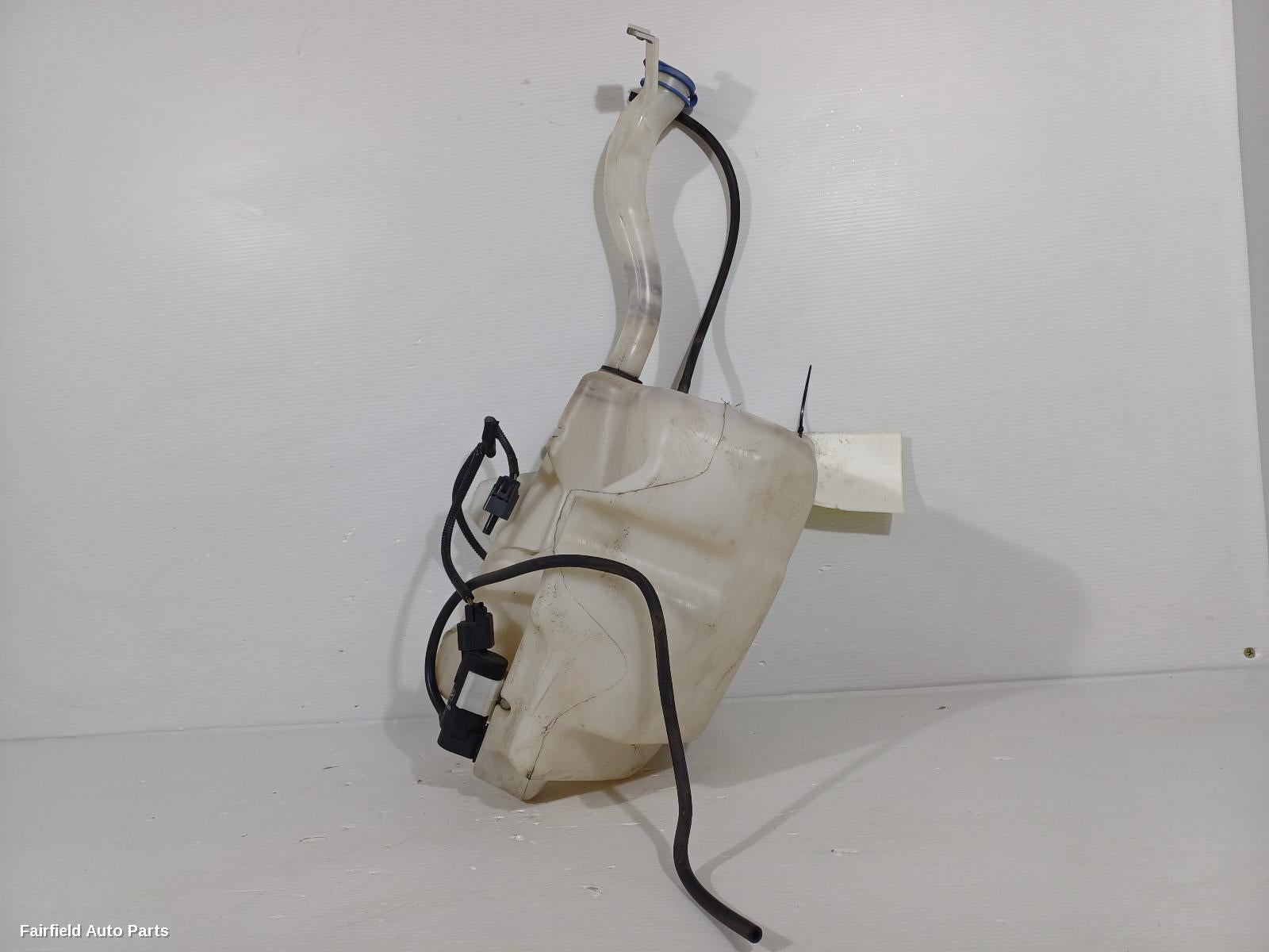 2004-2012 Volvo S40 Washer Bottle
