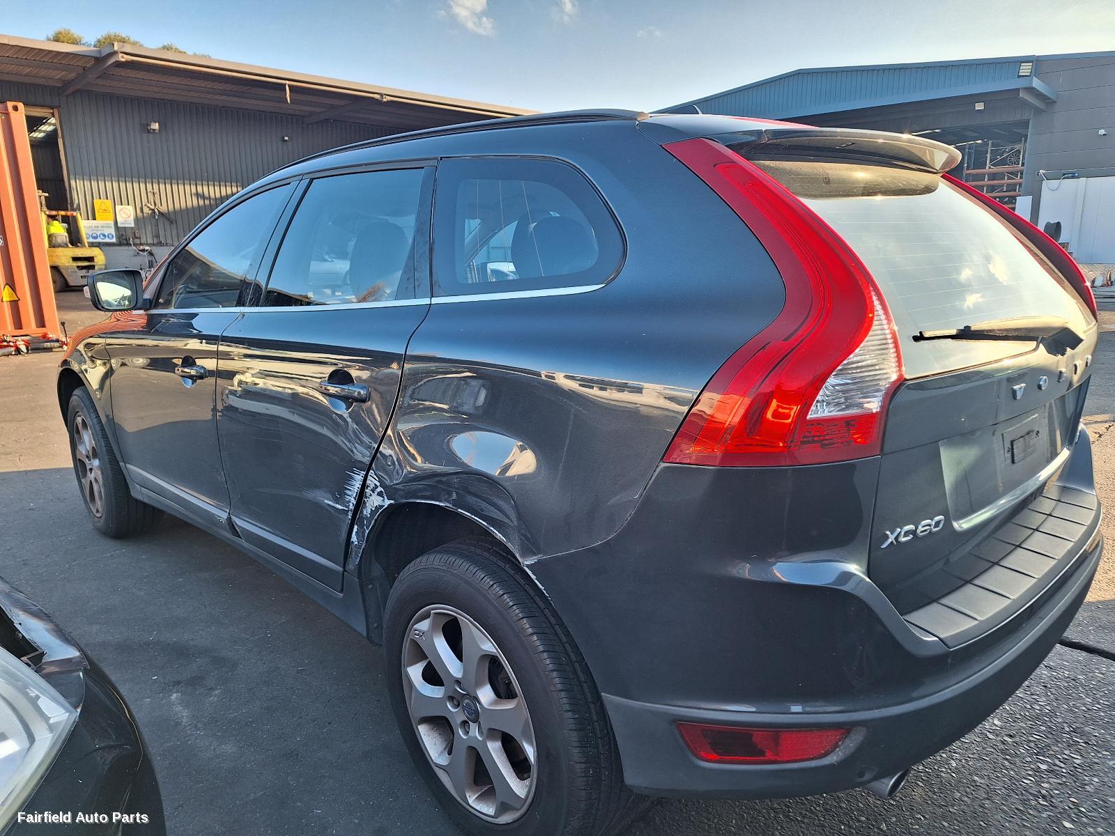2009-2017 Volvo Xc60 Radiator Support
