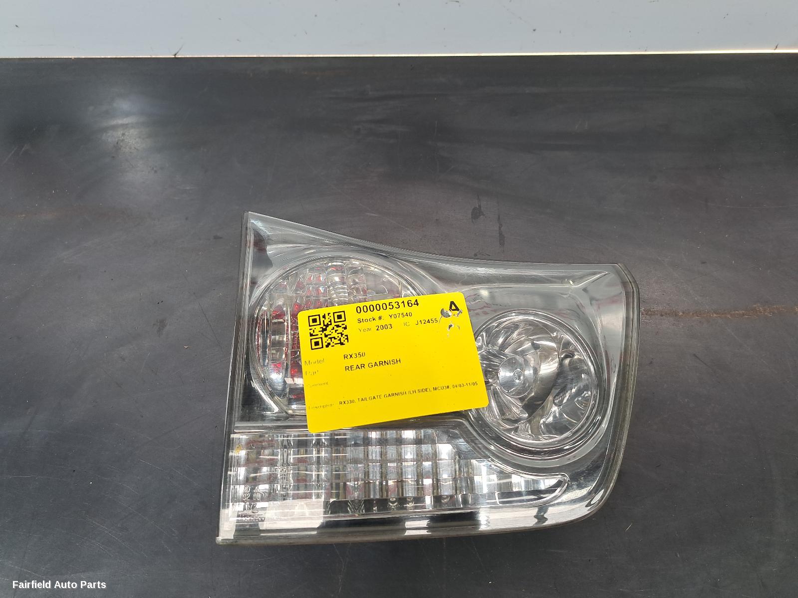 2003-2005 Lexus Rx Series Rear Garnish