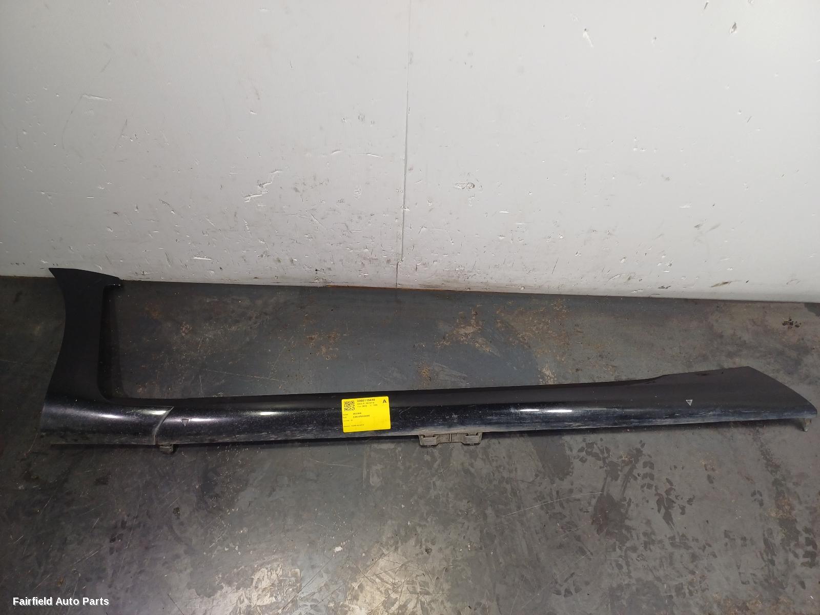 2010-2016 Renault Megane Side Step Skirt