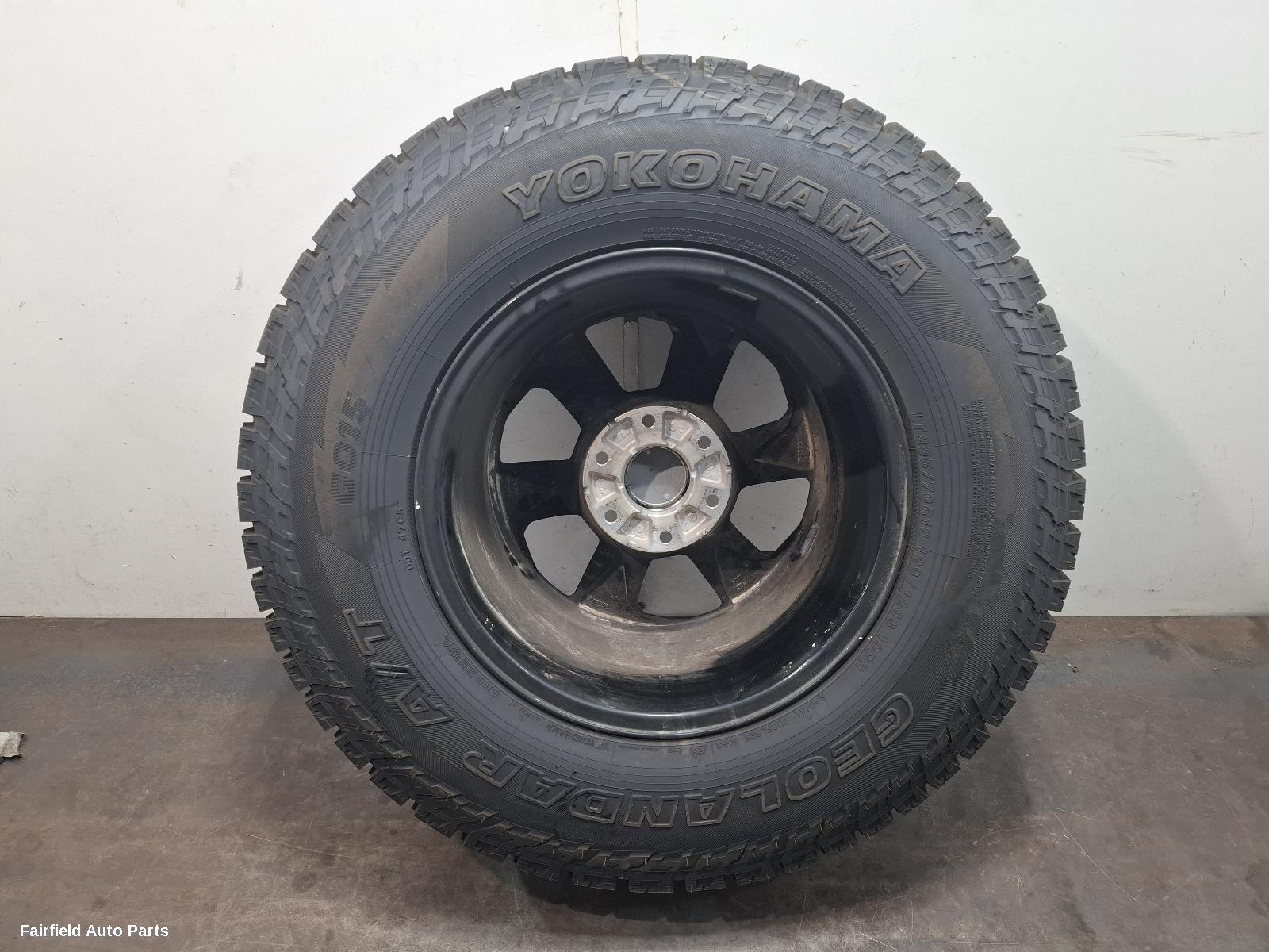 2019-2025 Nissan Patrol Wheel Mag