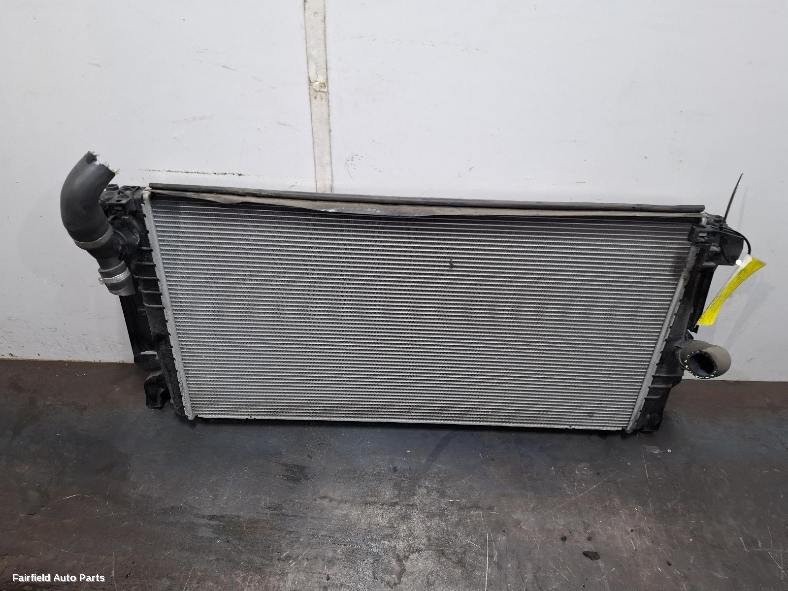 2014-2018 Bmw 2 Series Radiator