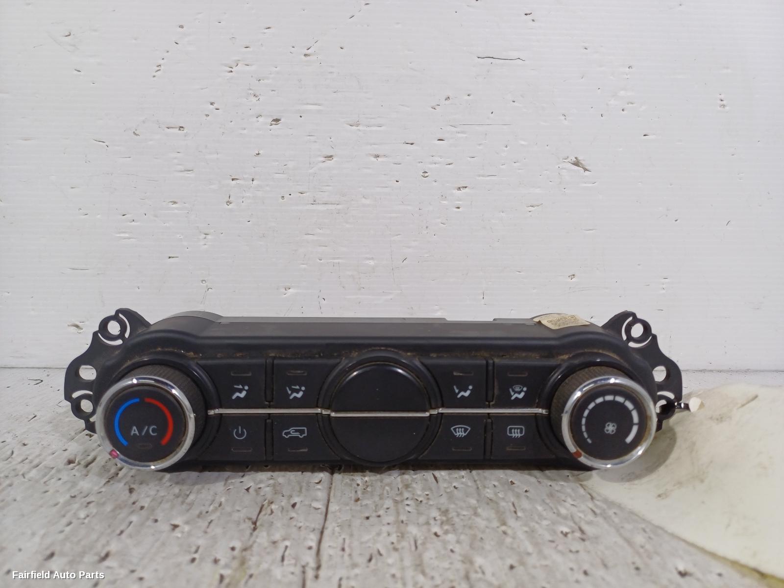 2020-2026 Ldv Deliver 9 Heater Ac Controls