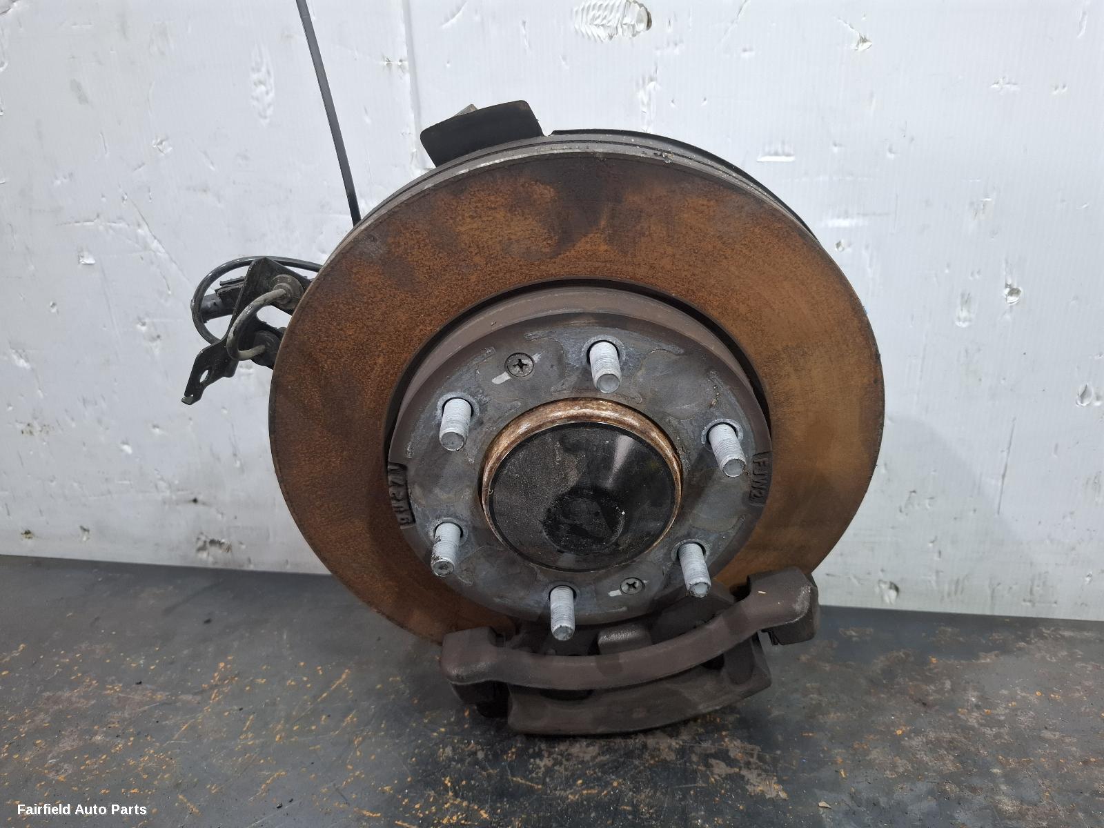 2015-2025 Ldv G10 Left Front Hub Assembly