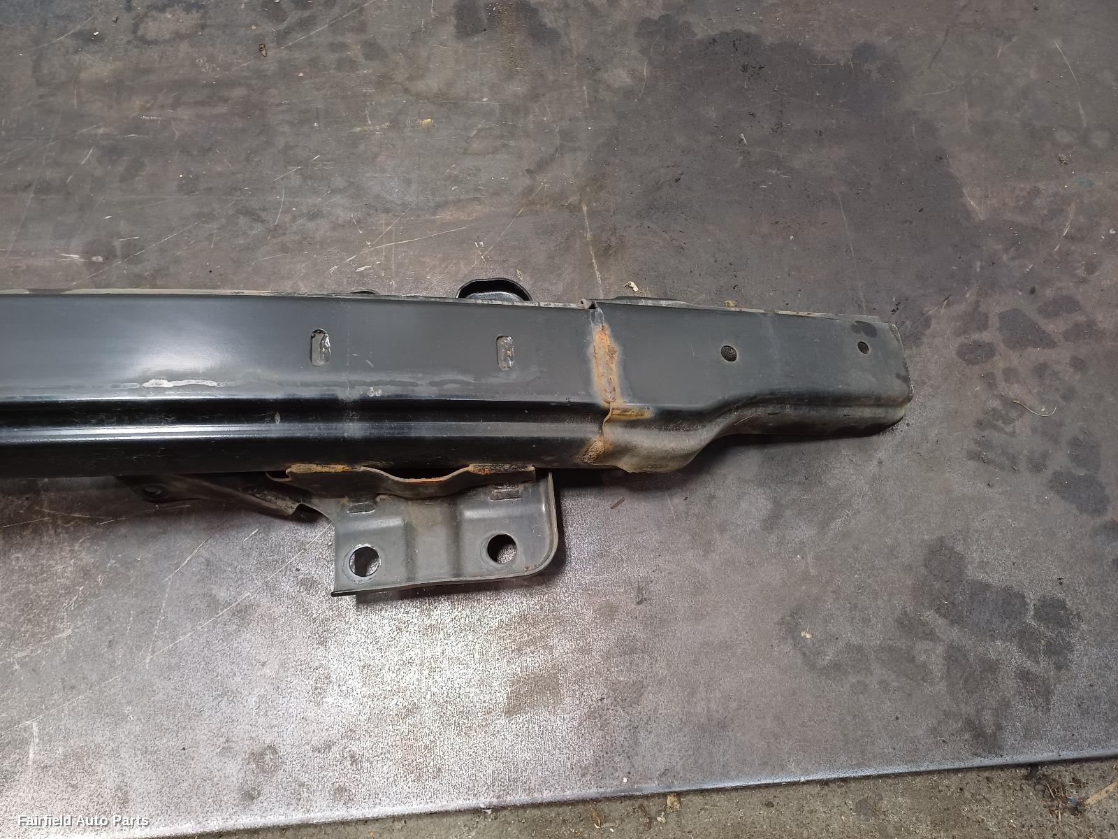 2007-2015 Hyundai Iload/imax F Bar Reinforc Brack