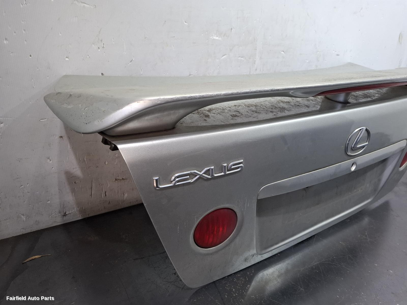 1998-2005 Lexus Is200/is300 Bootlid Tailgate