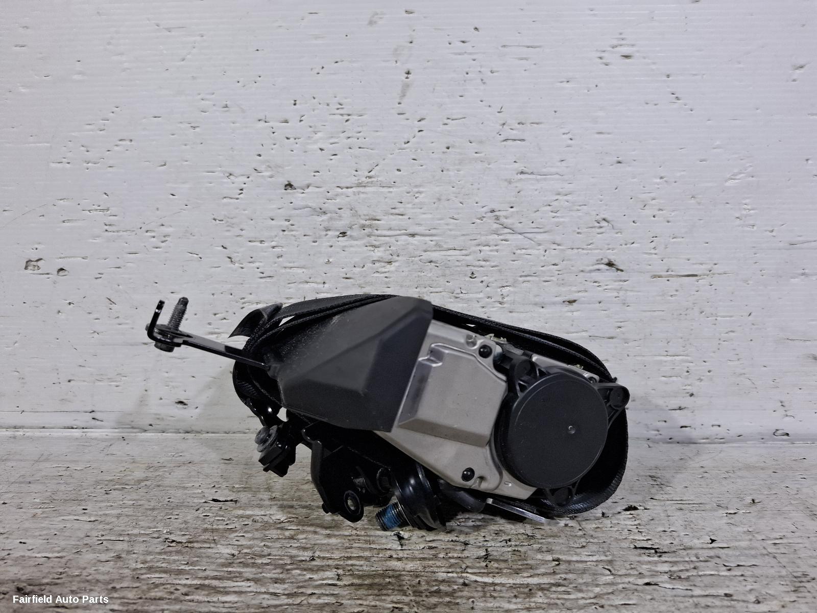 2017-2025 Volvo Xc60 Seatbelt Stalk