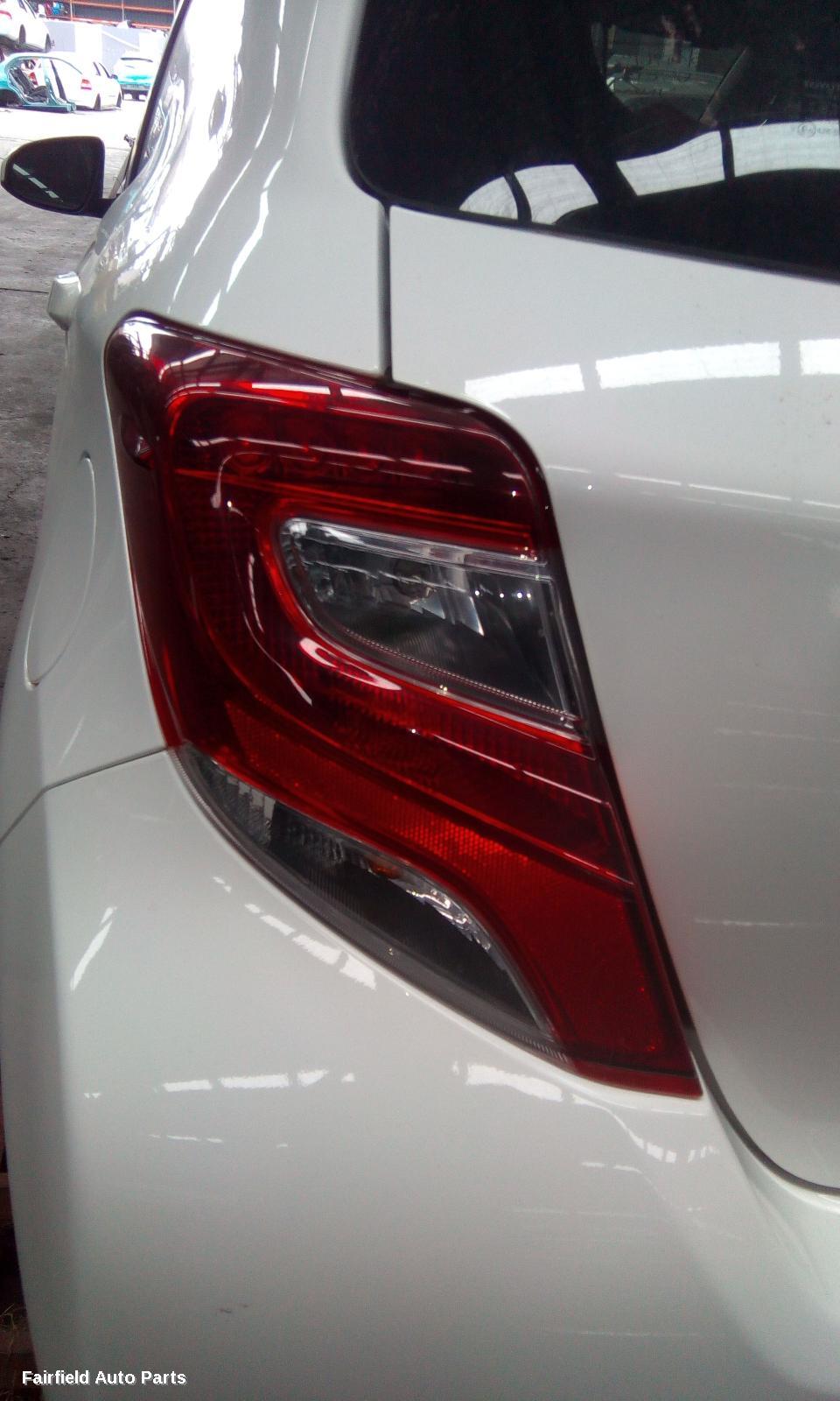 2014-2016 Toyota Yaris Grille