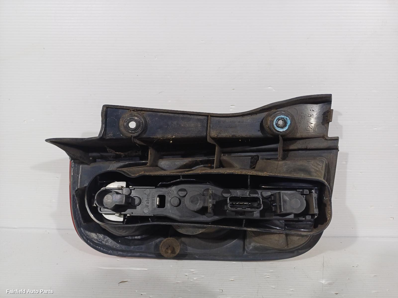 2007-2010 Nissan Micra Right Taillight