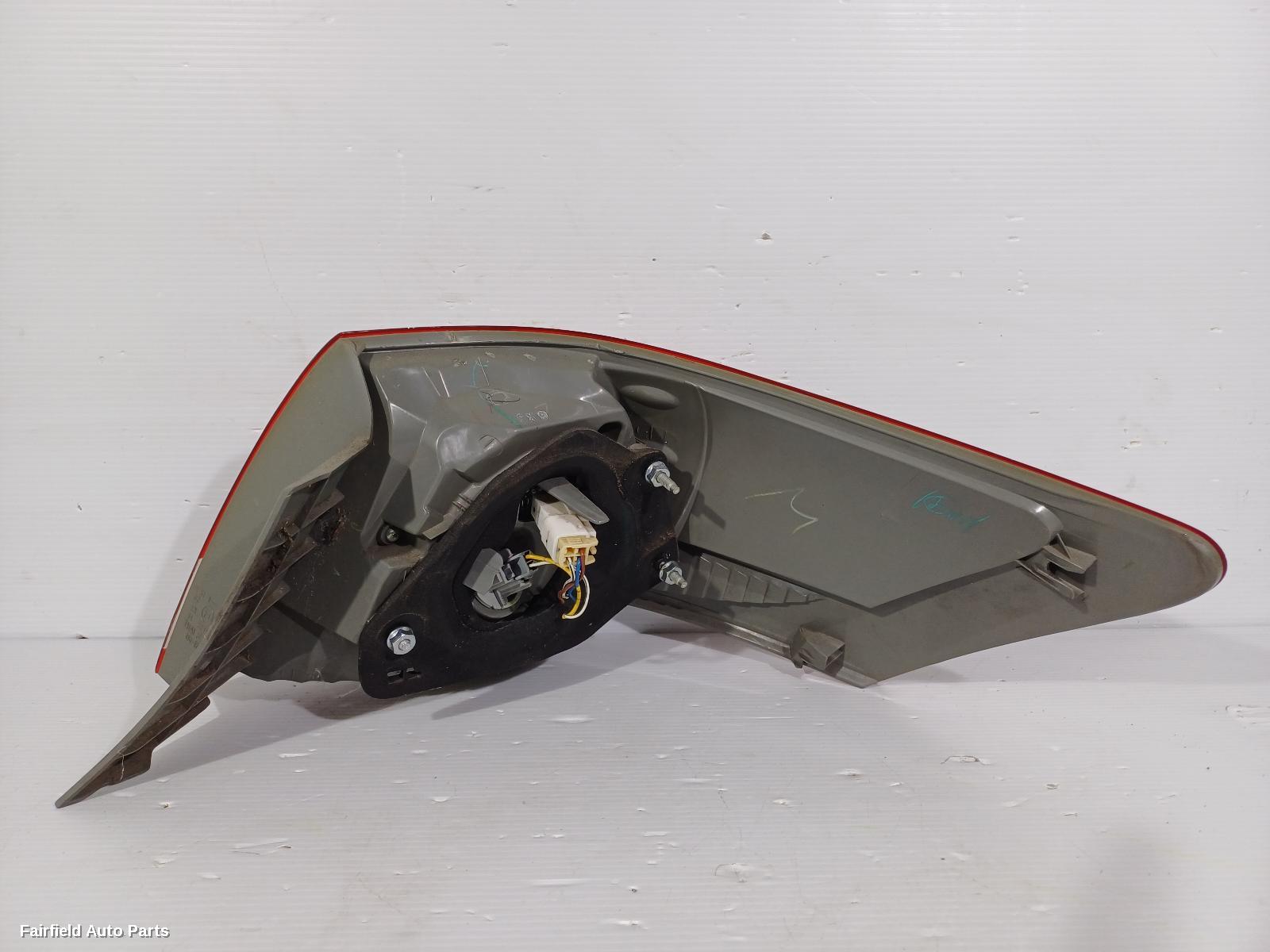 2006-2009 Toyota Aurion Left Taillight