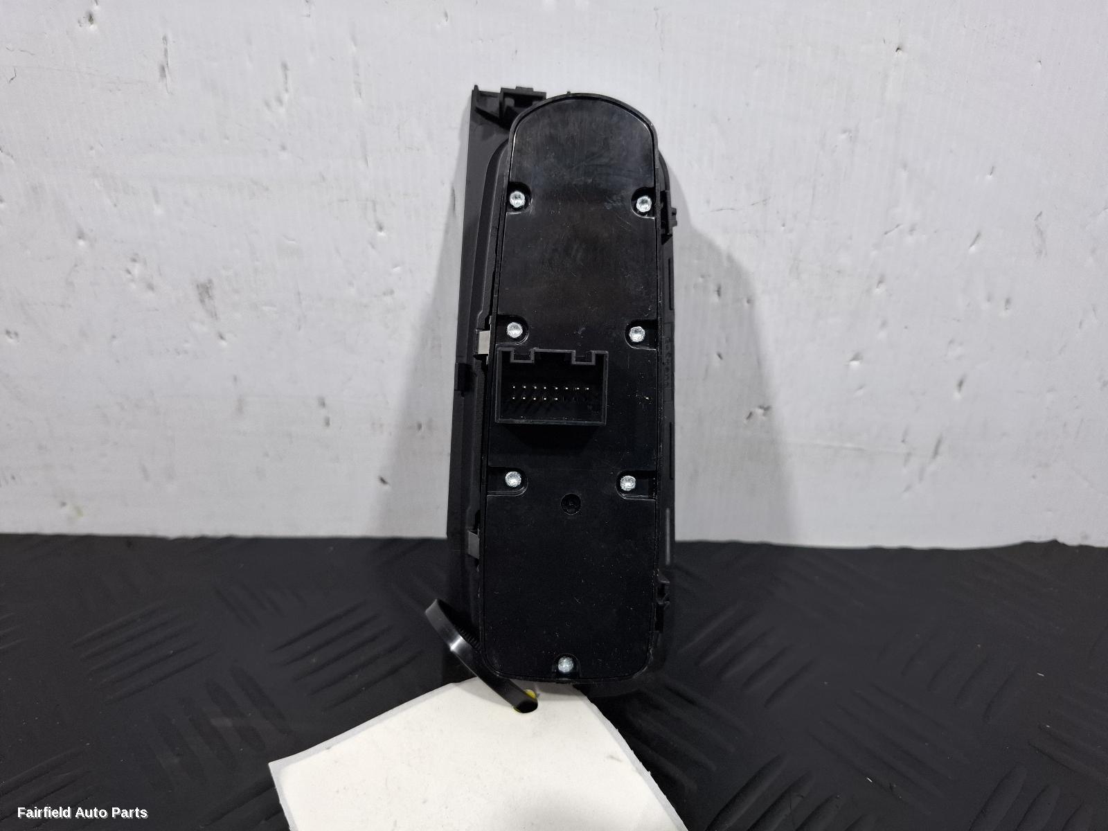 2010-2018 Porsche Cayenne Pwr Dr Wind Switch