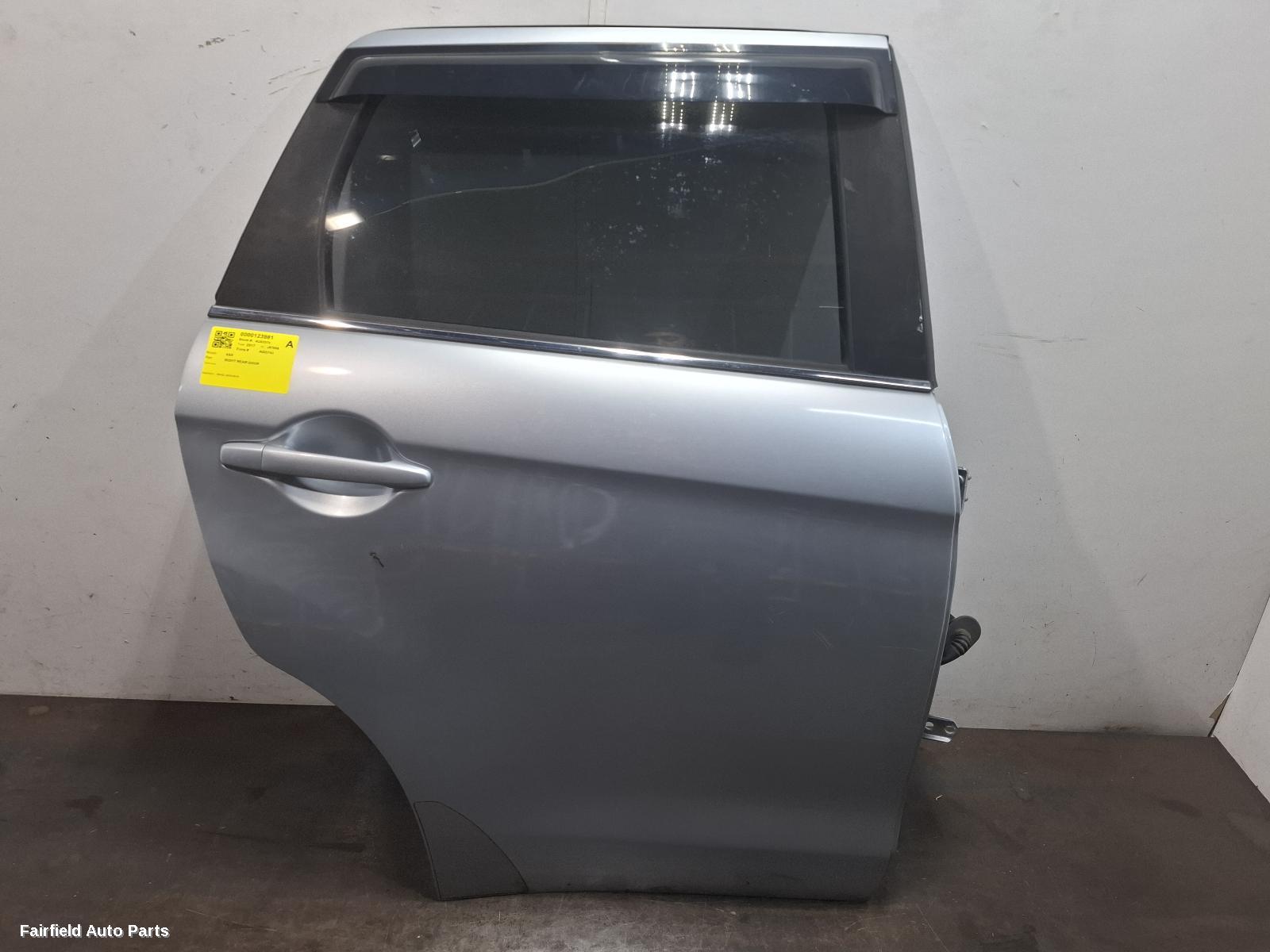 2010-2018 Mitsubishi Asx Right Rear Door Sliding