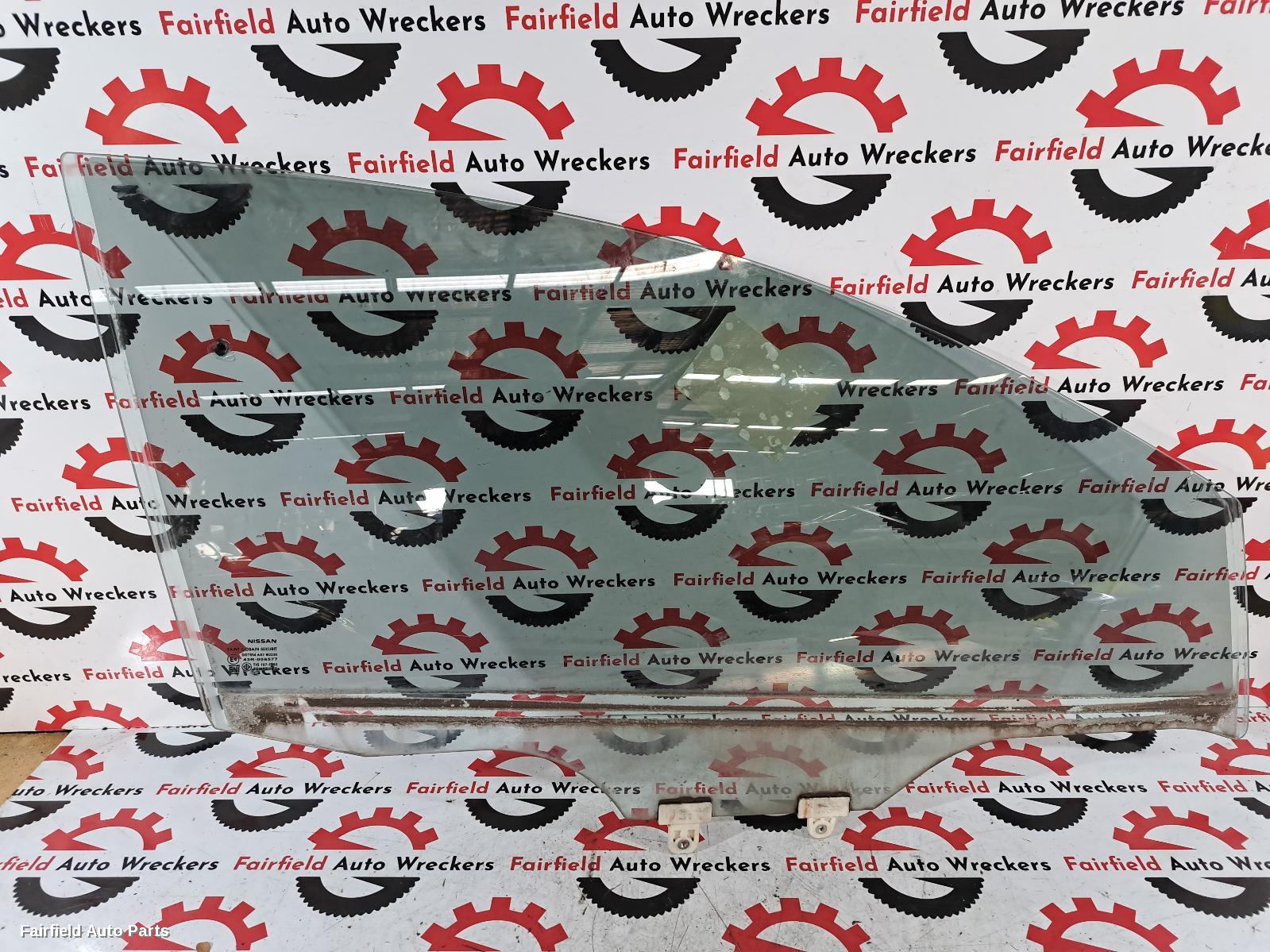 2012-2017 Nissan Pulsar Right Front Door Window