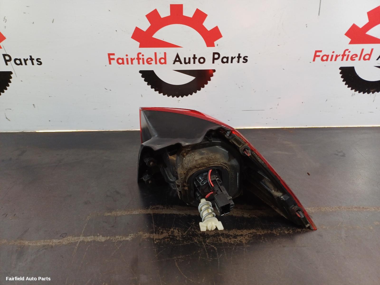 2012-2017 Volkswagen Golf Left Taillight