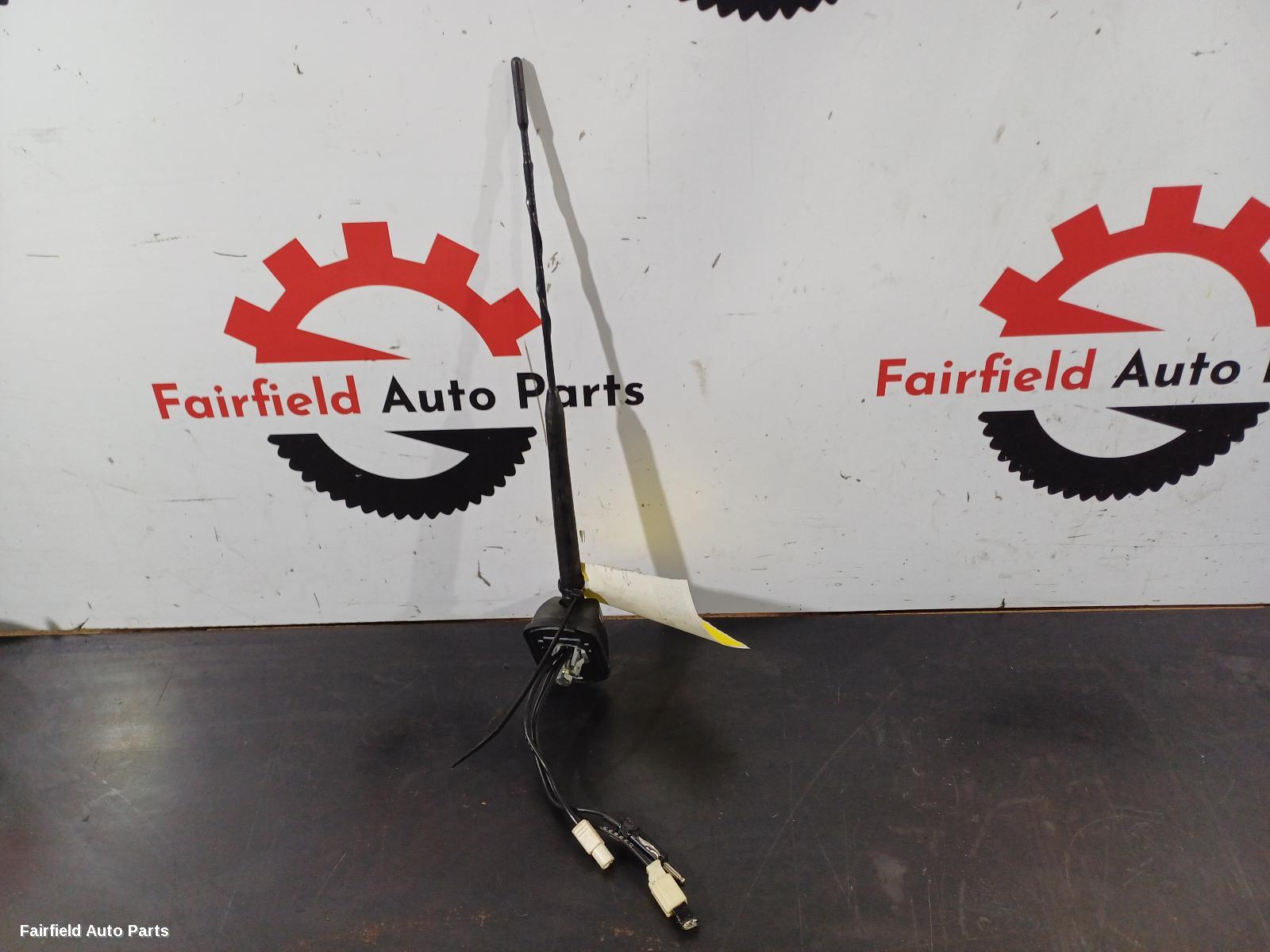 2015-2023 Mitsubishi Triton Antenna