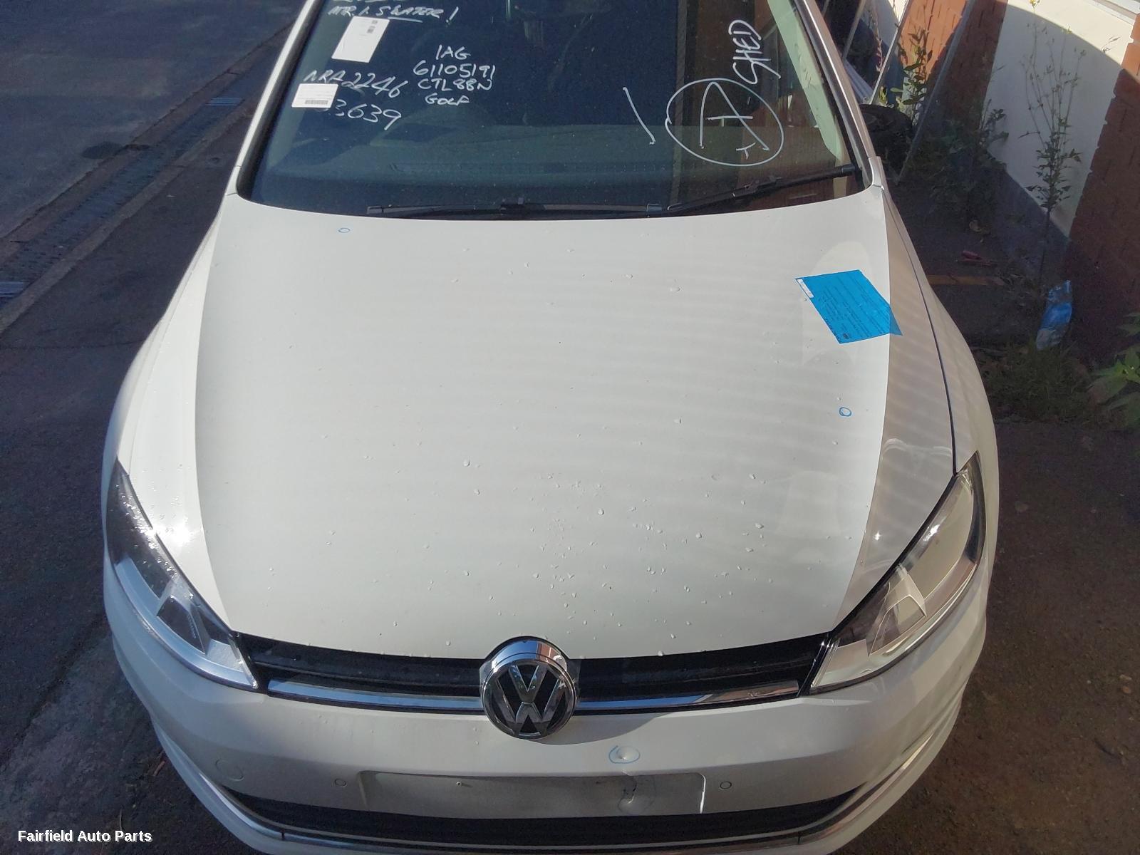 2013-2020 Volkswagen Golf Washer Bottle