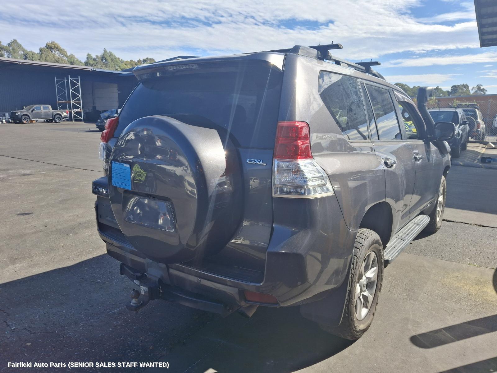 2009-2015 Toyota Prado Radiator