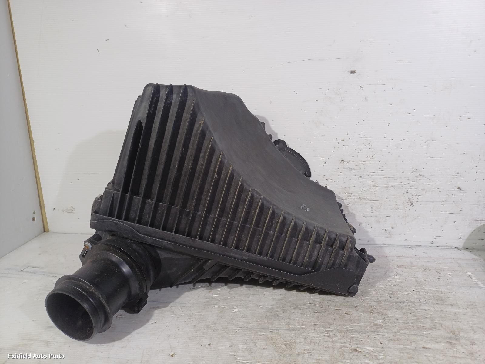 2010-2018 Porsche Cayenne Air Cleaner Box