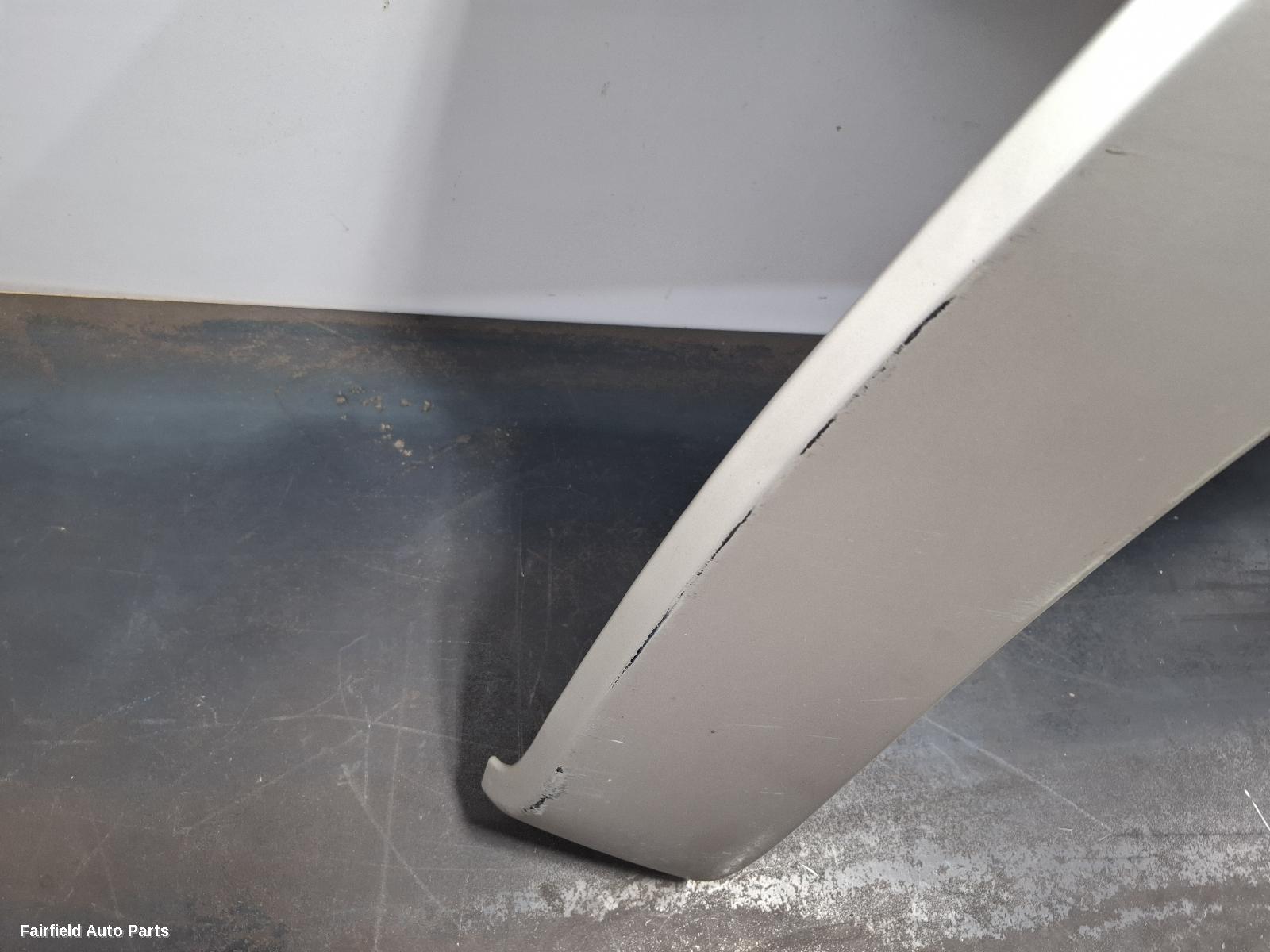 2008-2012 Jeep Cherokee Left Guard