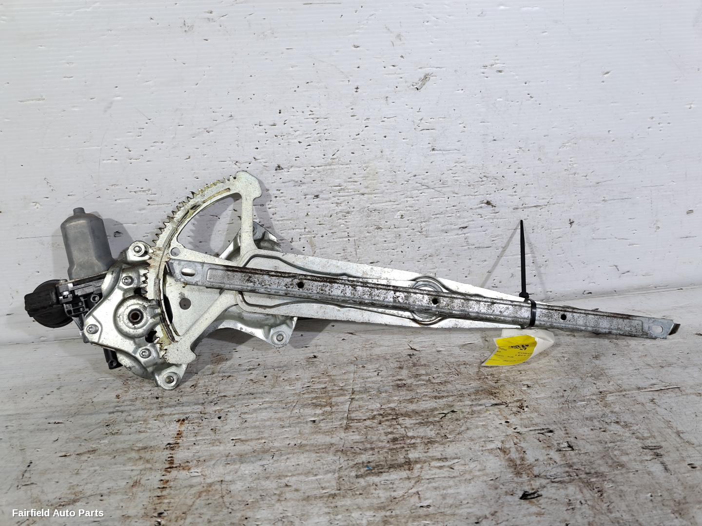 2012-2013 Toyota Corolla Left Front Window Reg Motor