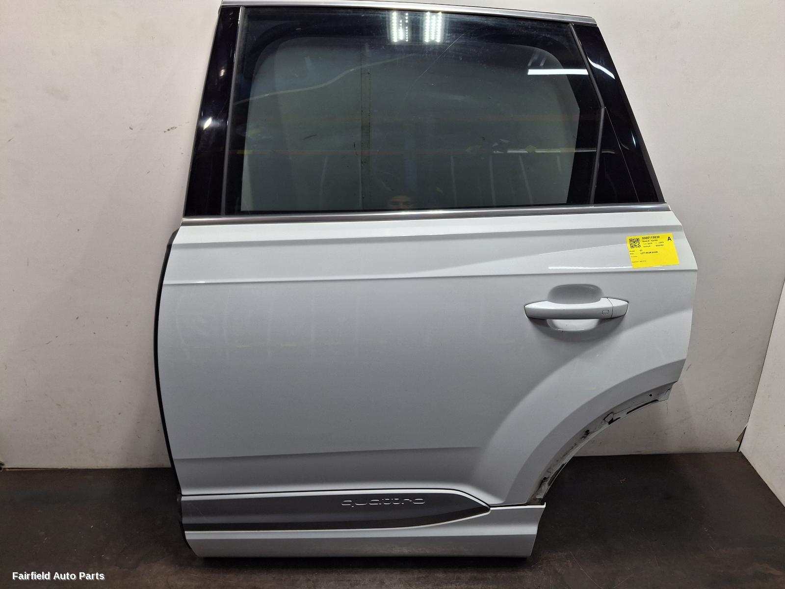 2015-2025 Audi Q7 Left Rear Door Sliding