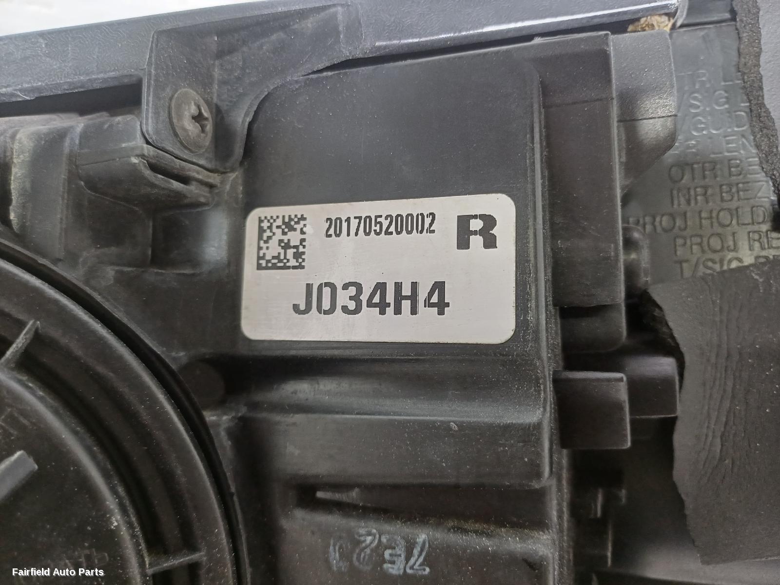 2015-2018 Hyundai Tucson Right Headlamp