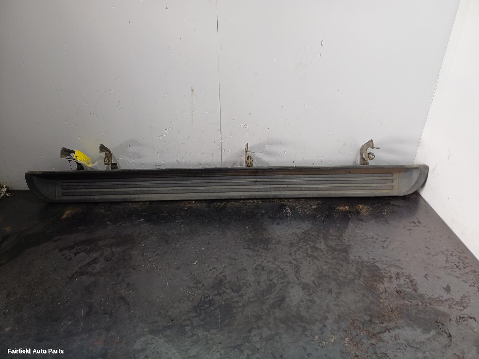 2012-2020 Holden Colorado Side Step Skirt