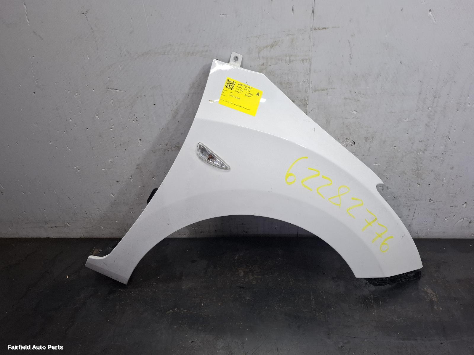 2012-2017 Hyundai I30 Right Guard