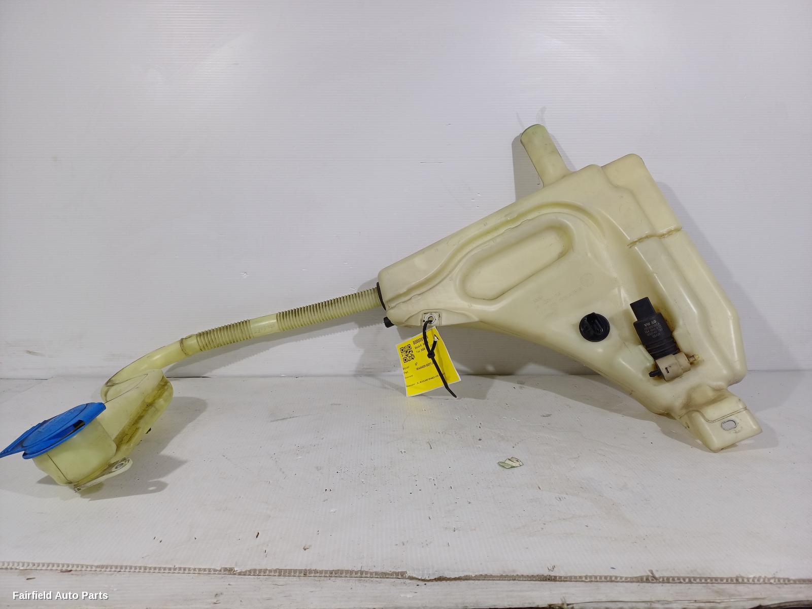 2006-2015 Audi Q7 Washer Bottle