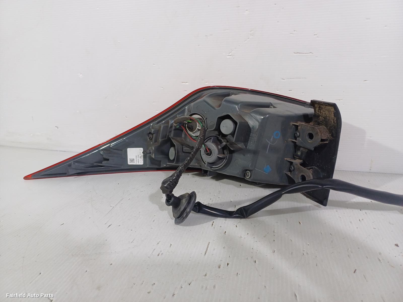2013-2016 Lexus Is Series Right Taillight