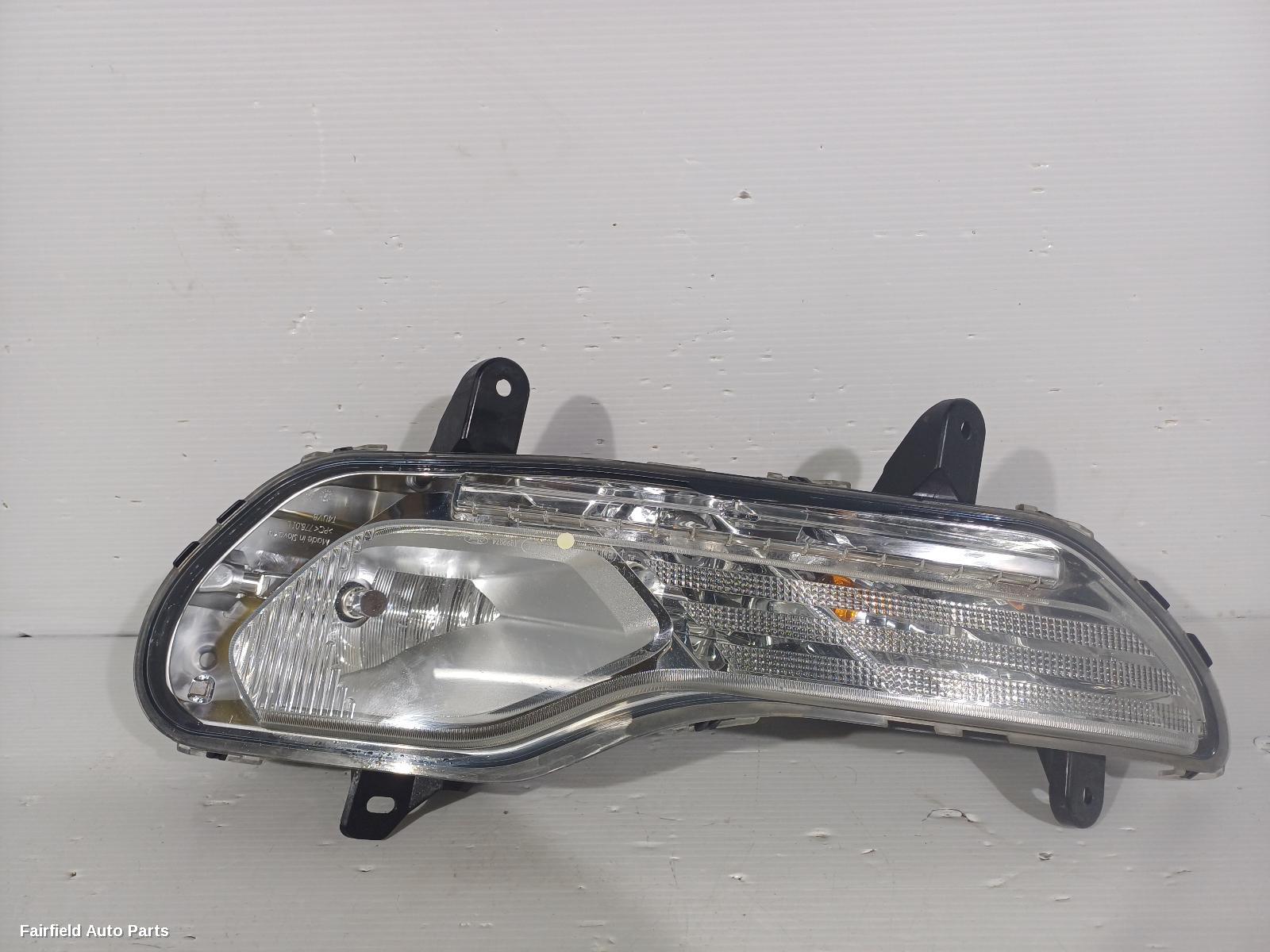 2012-2016 Ford Kuga Right Indicator Fog Side
